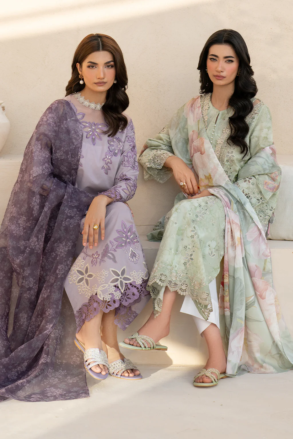 EFL-01 Embroidered Lawn - Image 16