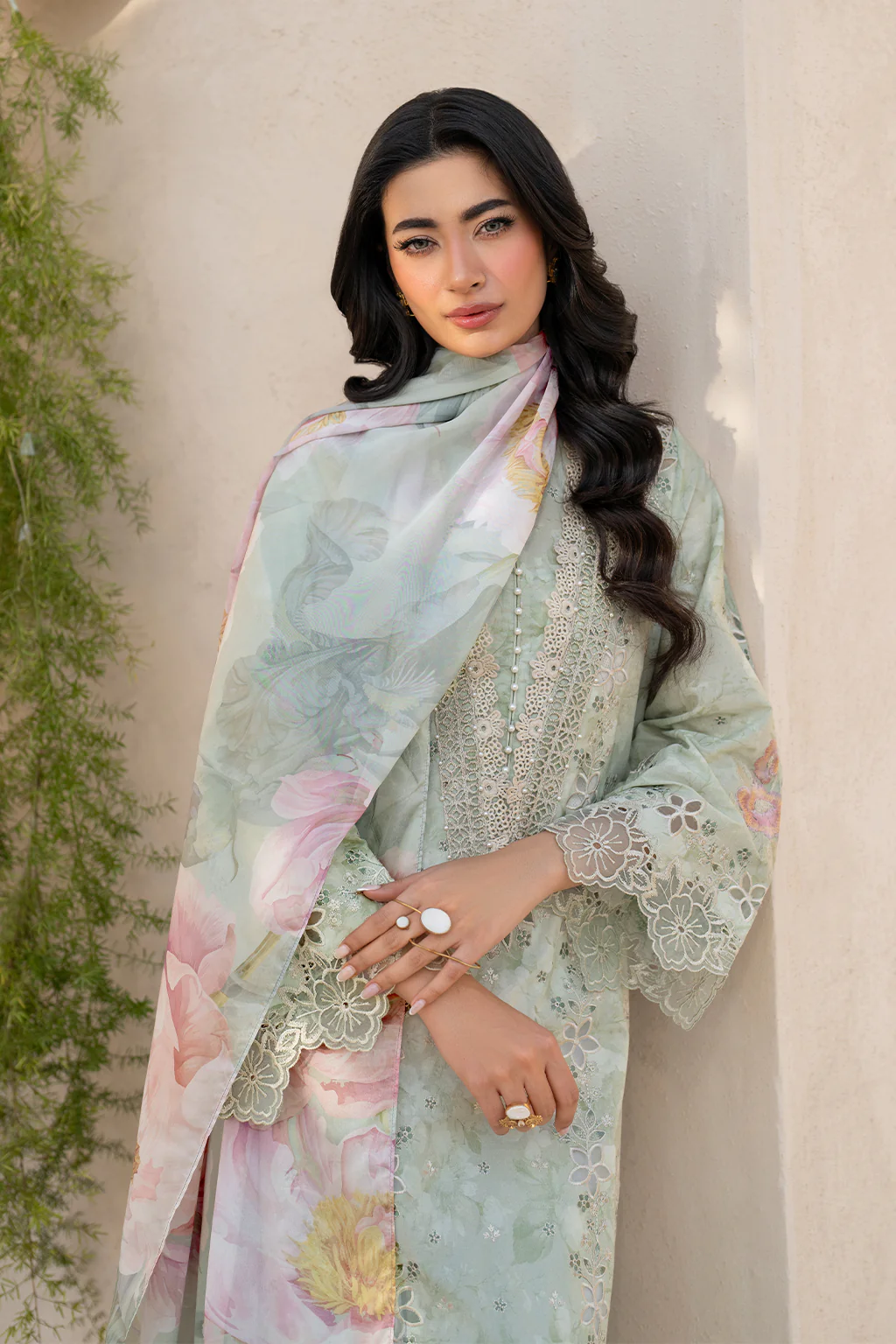 EFL-07 Embroidered Lawn - Image 6