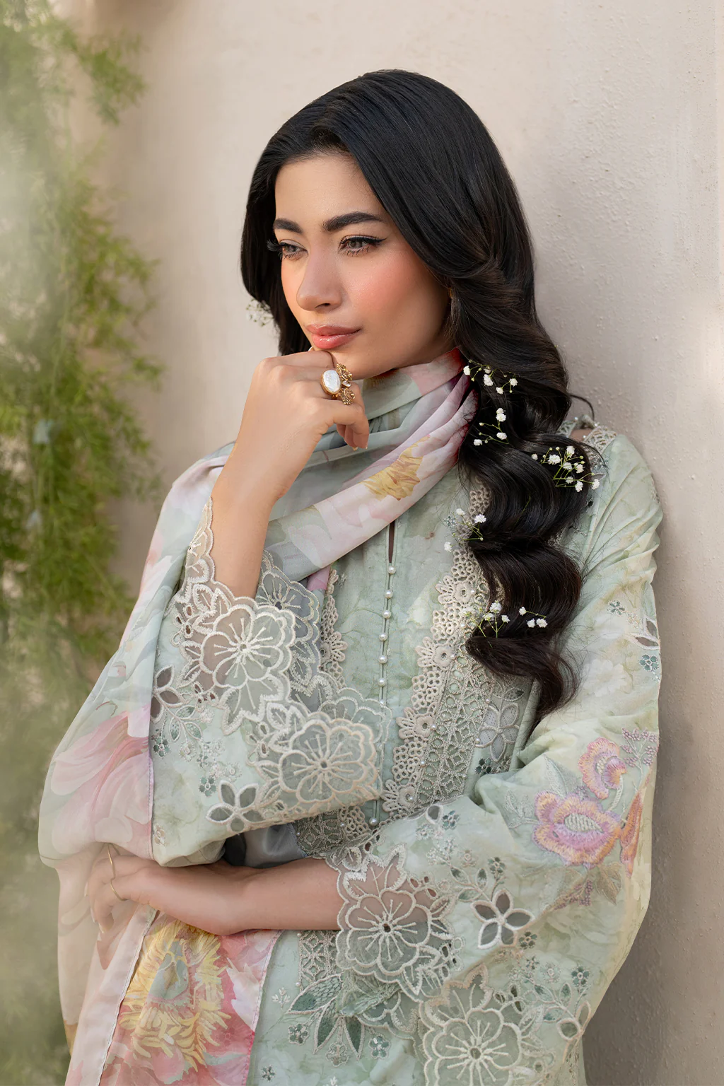 EFL-07 Embroidered Lawn - Image 7
