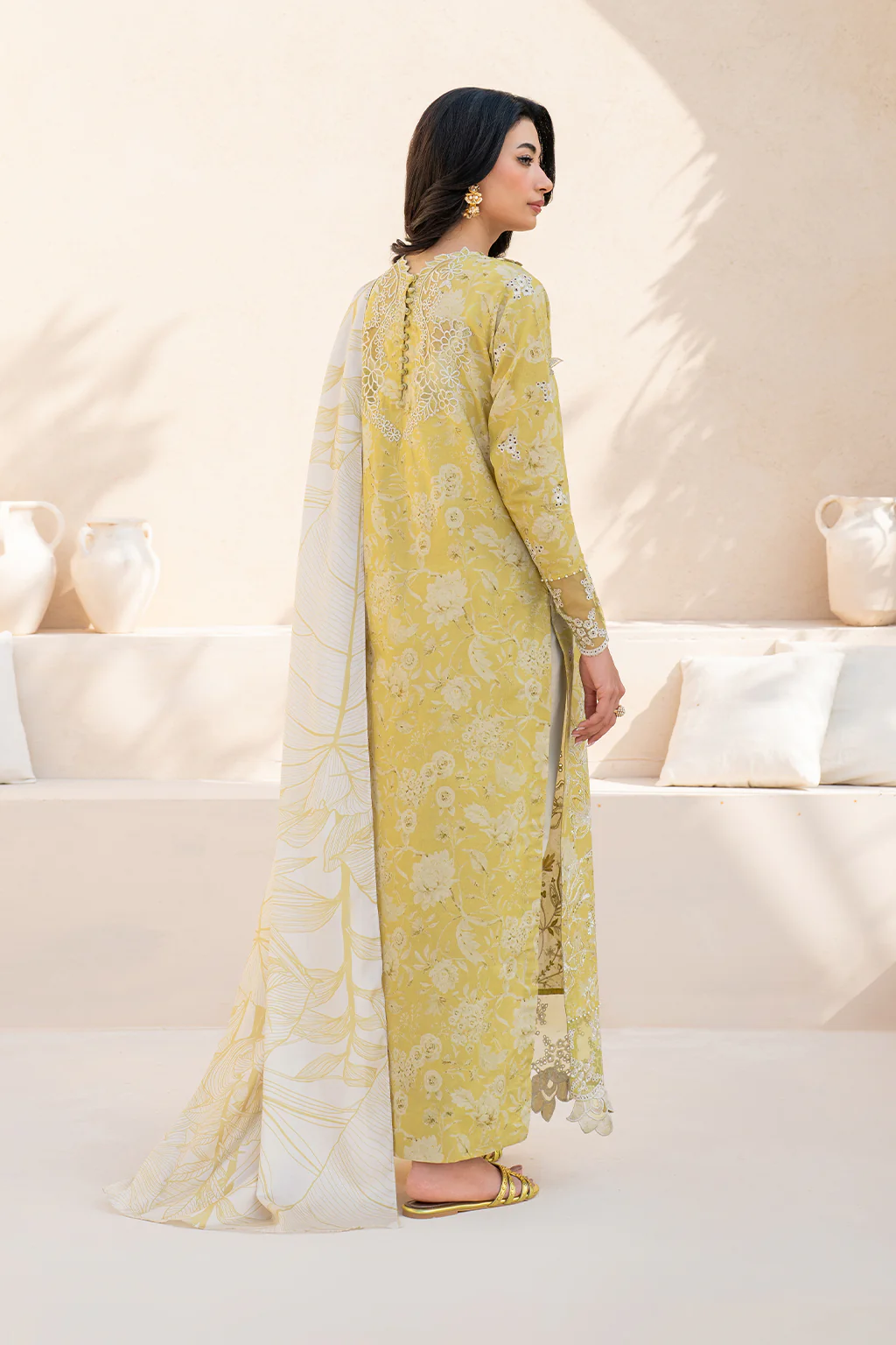 EFL-08 Embroidered Lawn - Image 3