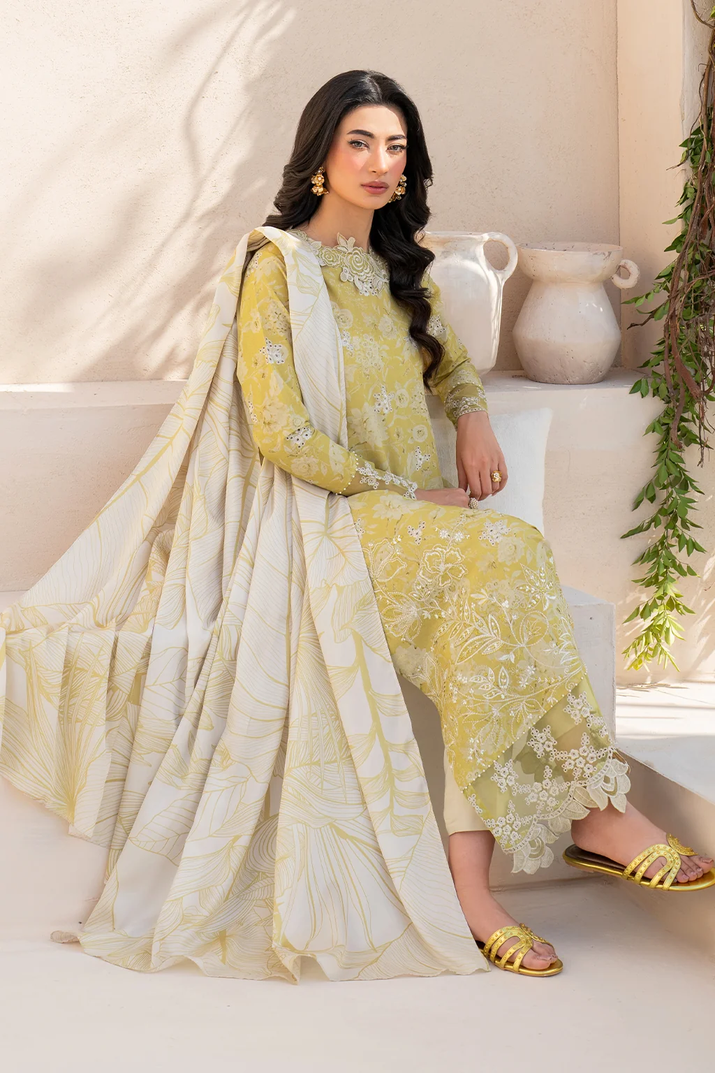 EFL-08 Embroidered Lawn - Image 8