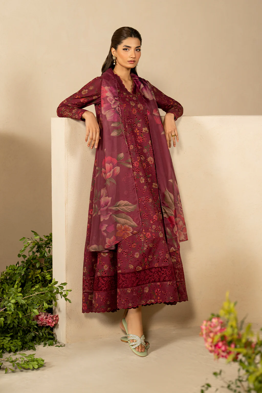 EFL-10 Embroidered Lawn - Image 6