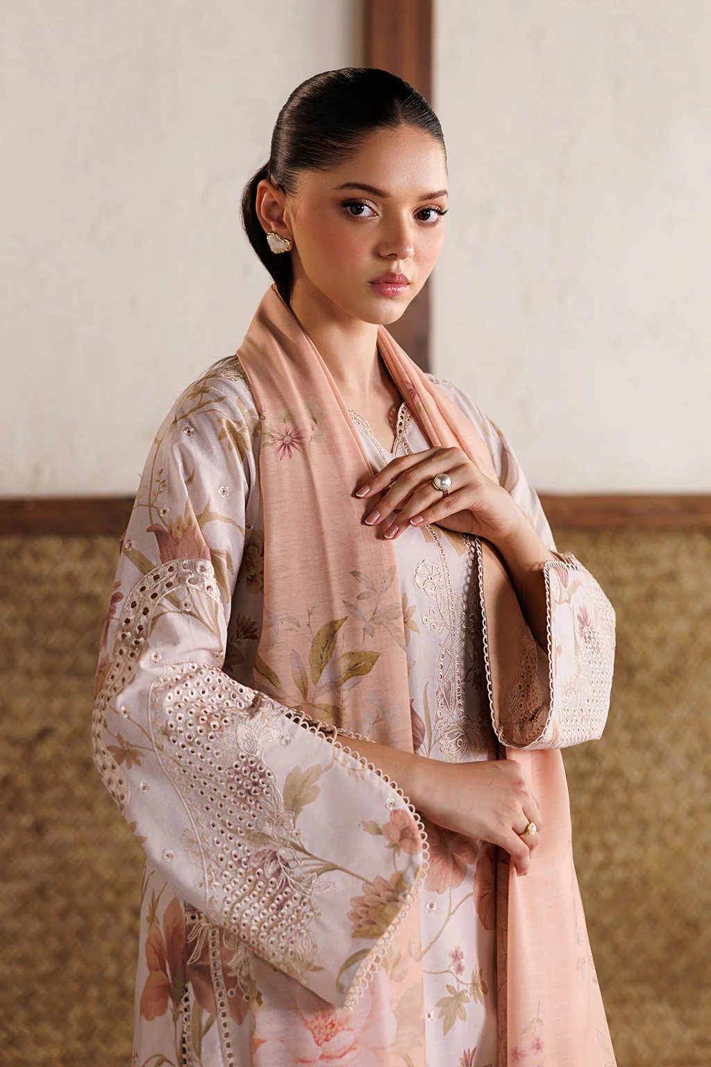 IBE-05 Embroidered Lawn - Image 6