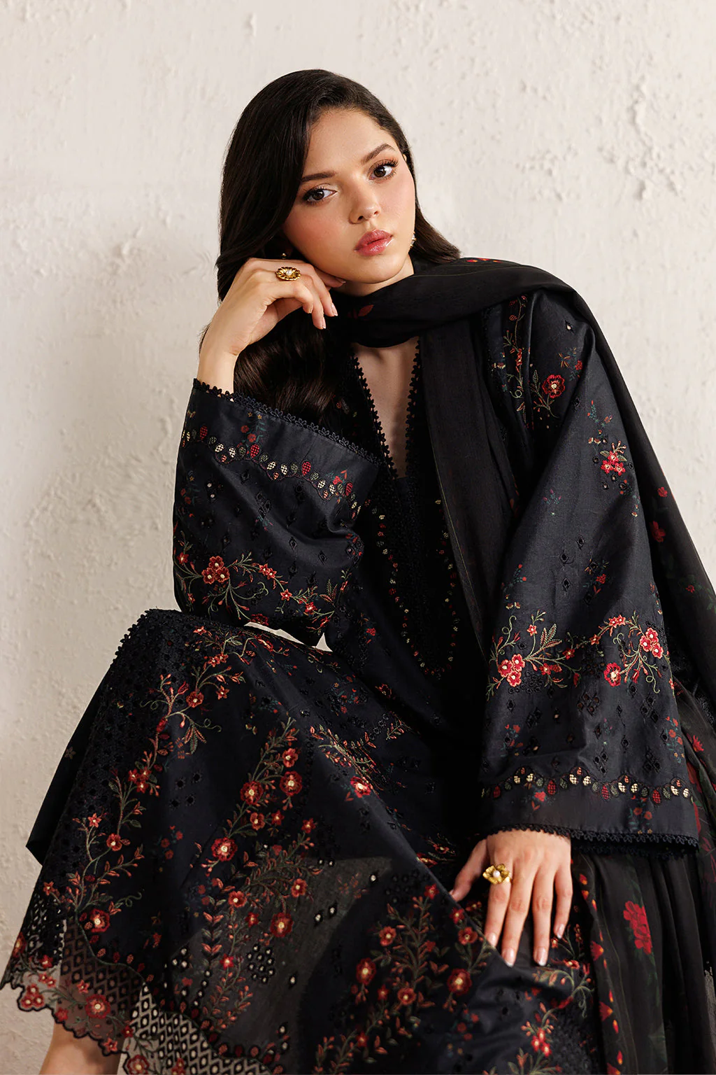 IBE-11 Embroidered Lawn - Image 5