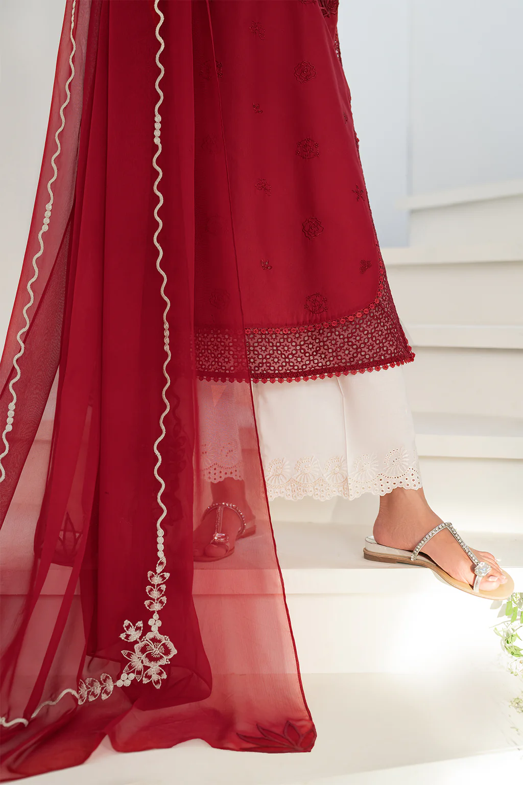 IFE-01 Embroidered Lawn - Image 8