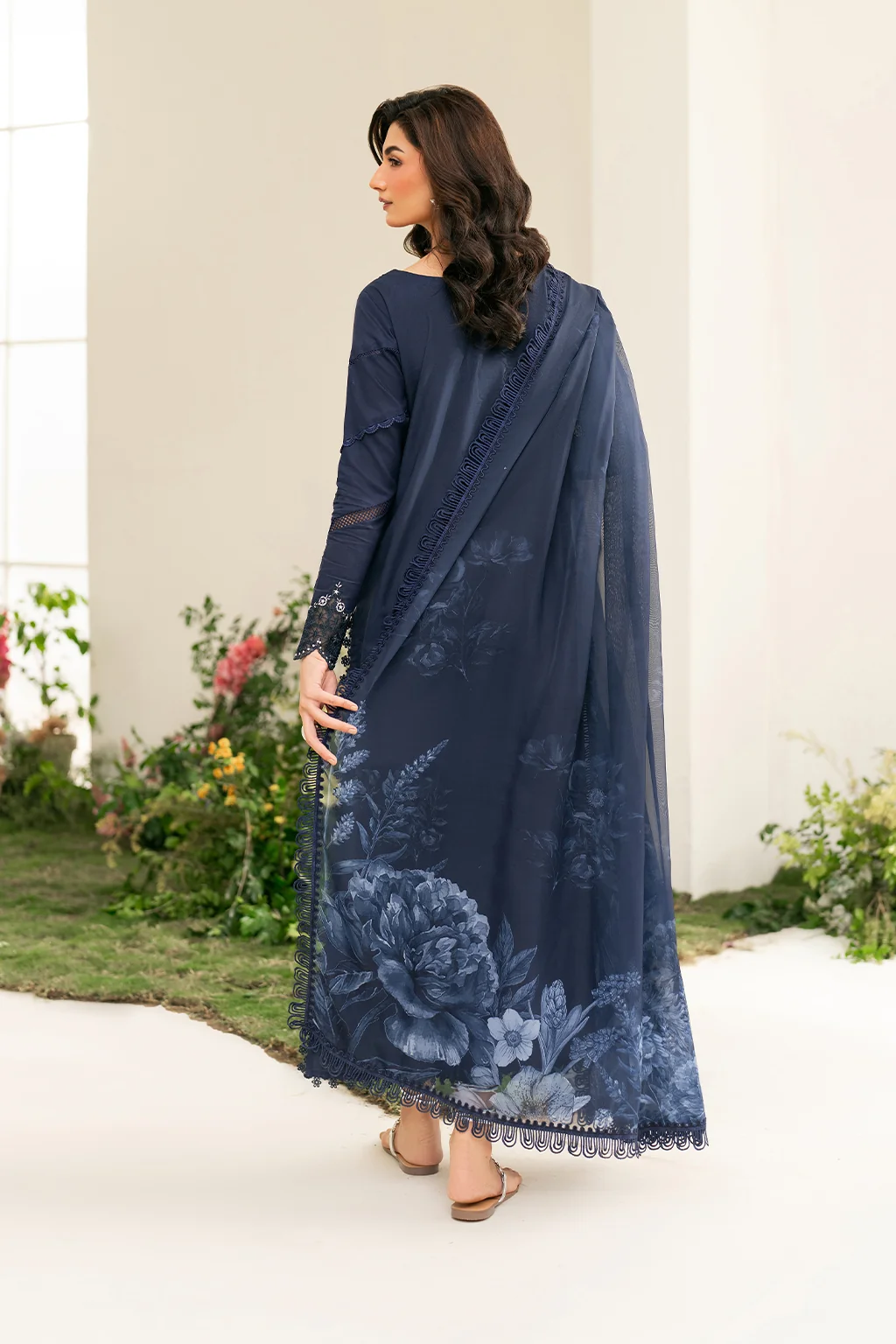 IFE-04 Embroidered Lawn - Image 3