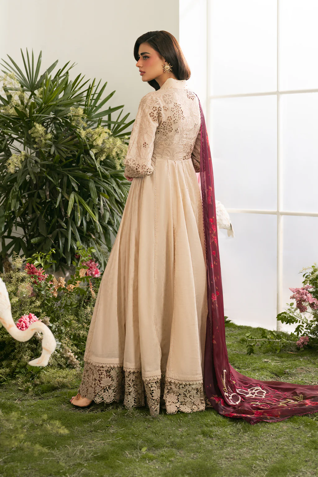 IFE-05 Embroidered Lawn - Image 3