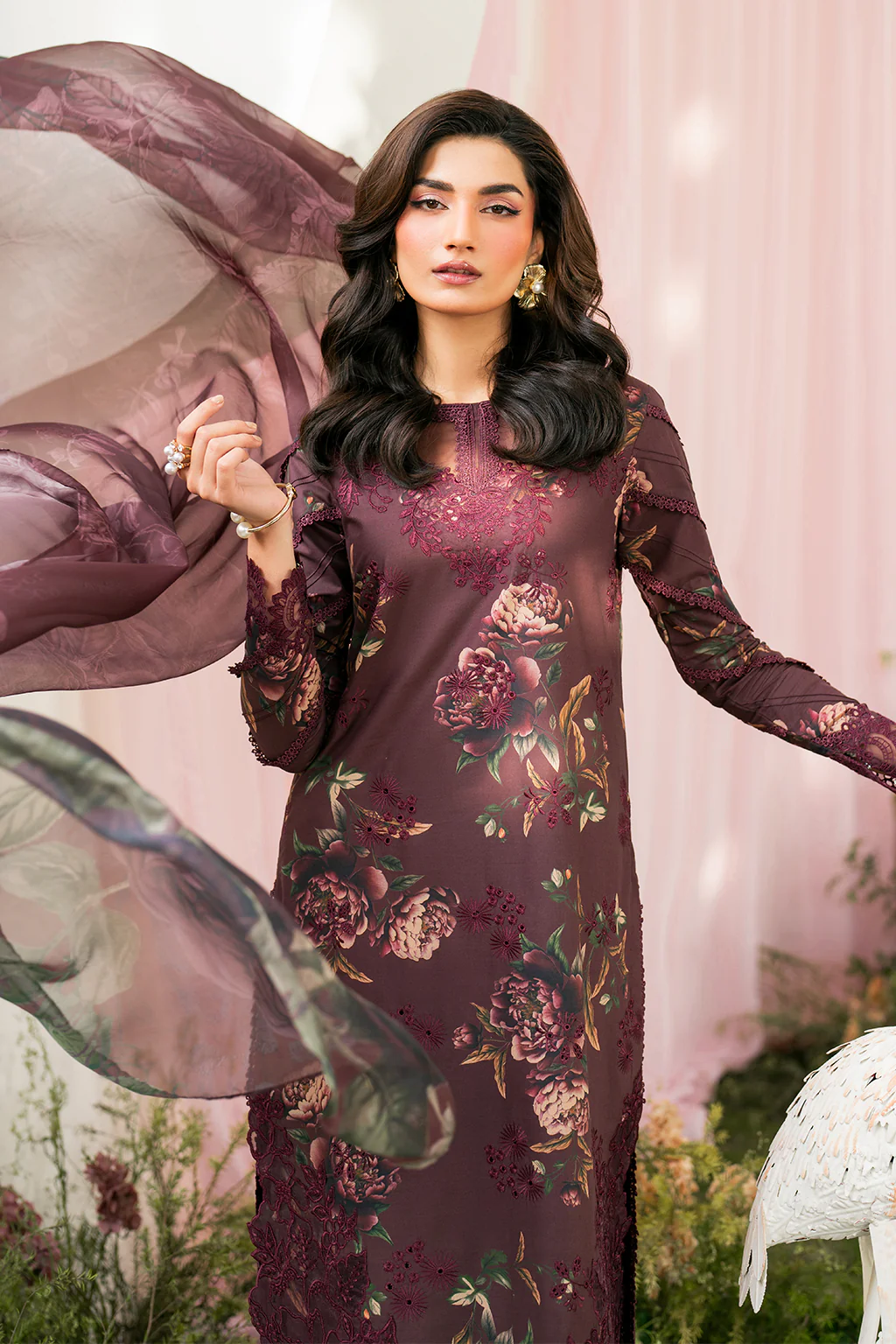 IFE-10 Embroidered Lawn - Image 10
