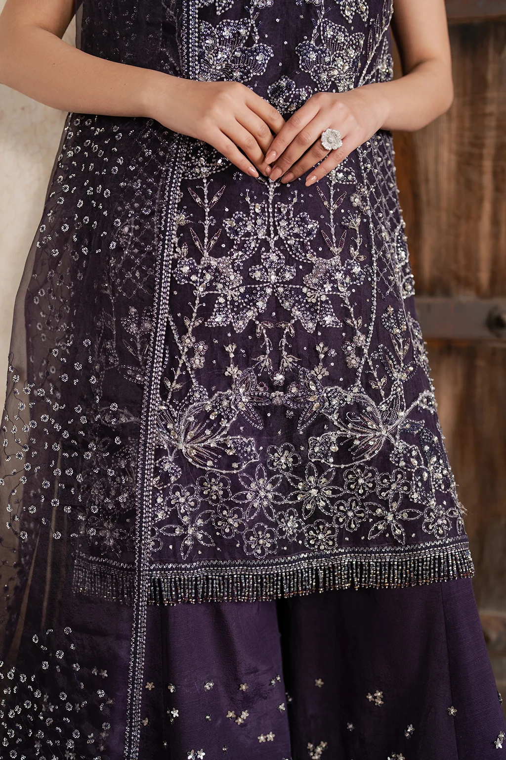 ILC-06 Embroidered Organza - Image 4