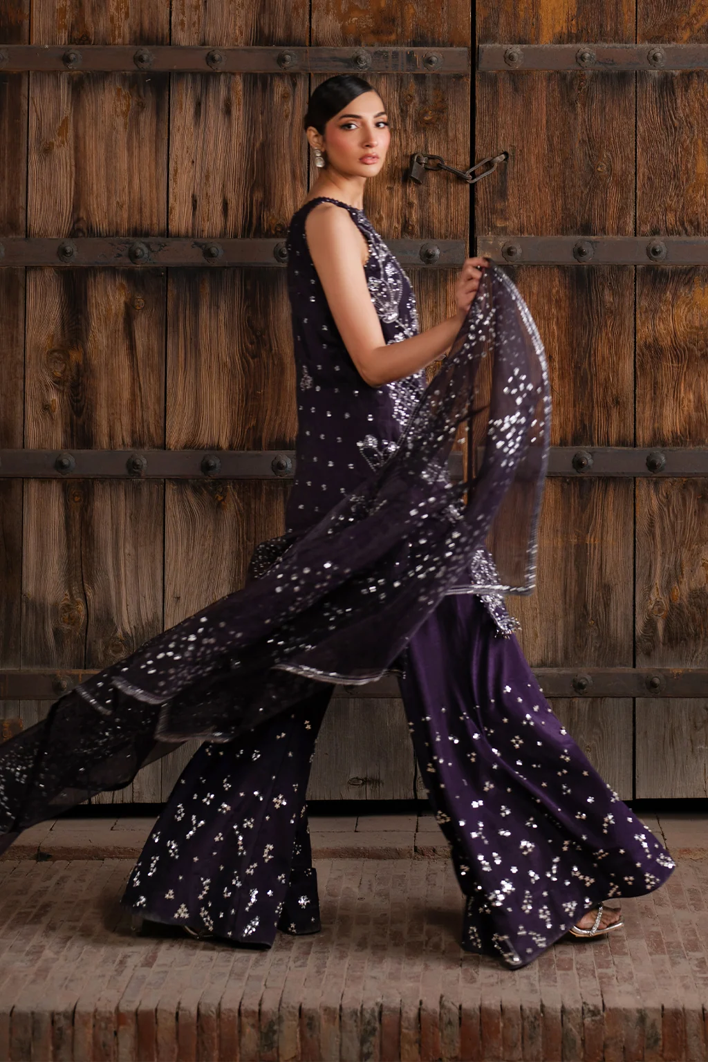 ILC-06 Embroidered Organza - Image 9