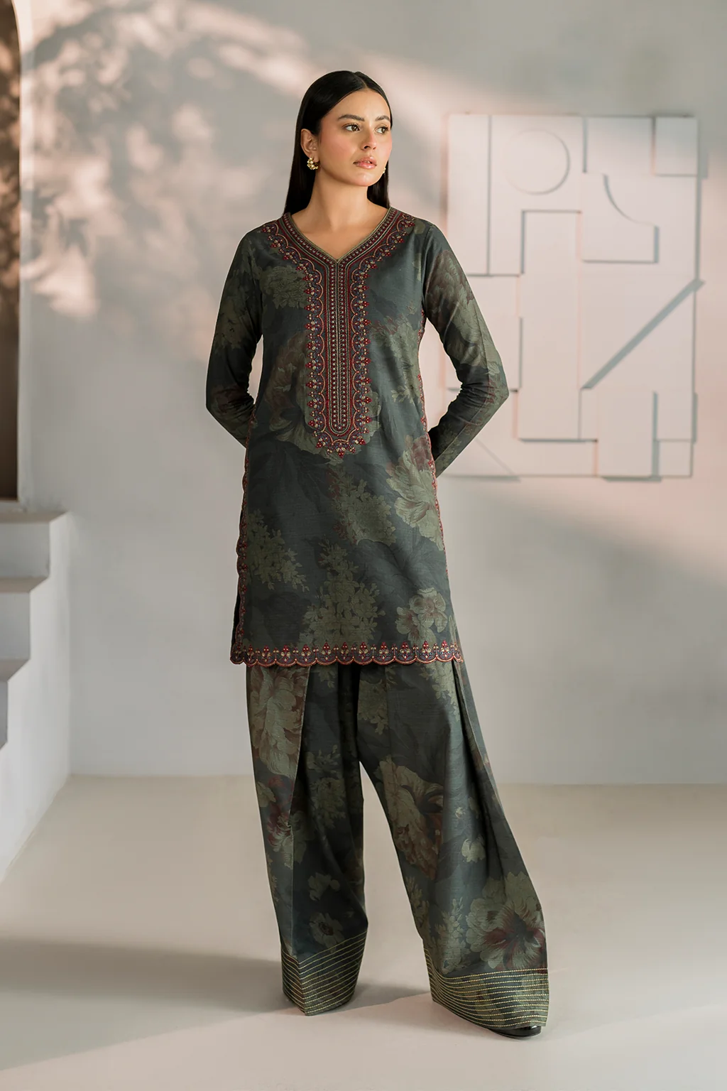 IP-262 Printed Khaddar - Image 5