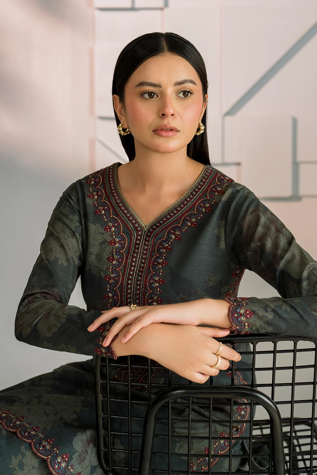 IP-262 Printed Khaddar - Image 9
