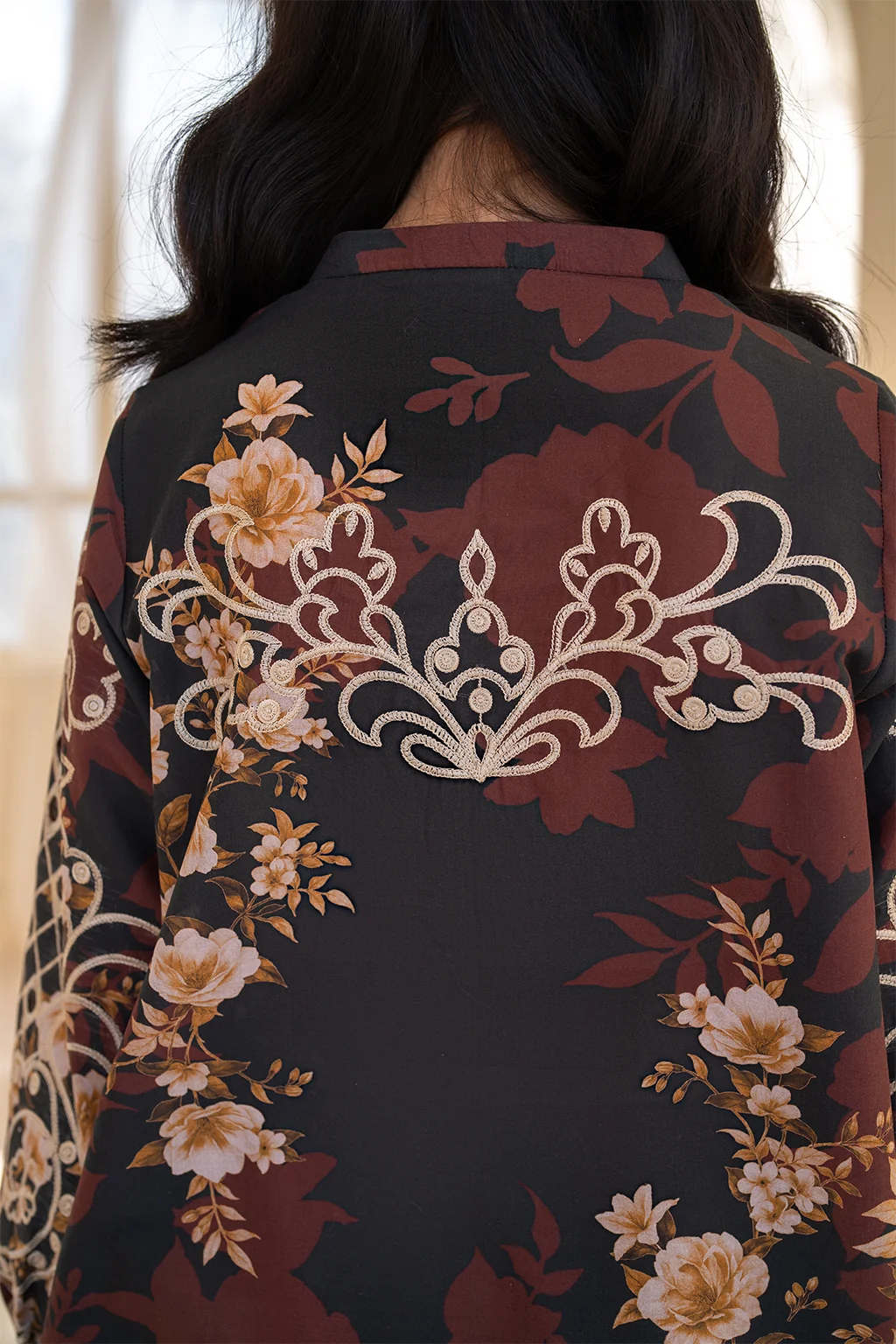 IP-304 Printed Lawn - Image 5