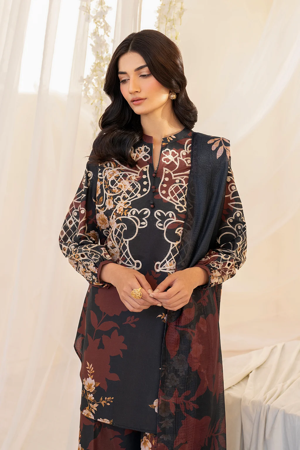 IP-304 Printed Lawn - Image 9