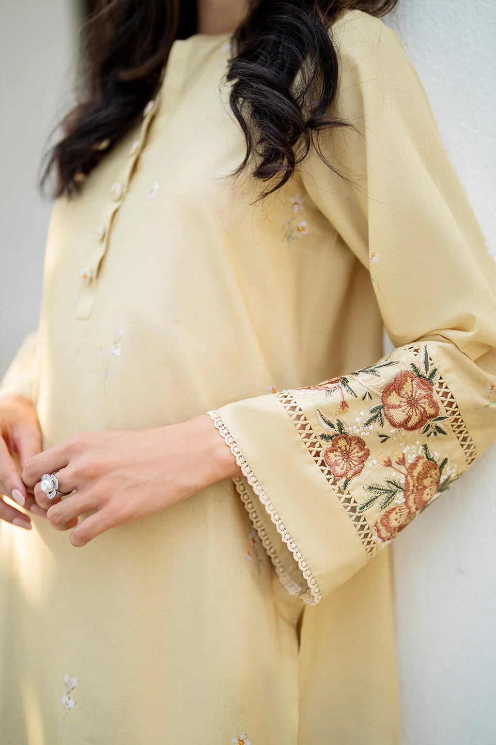 IP-310 Printed Lawn - Image 2