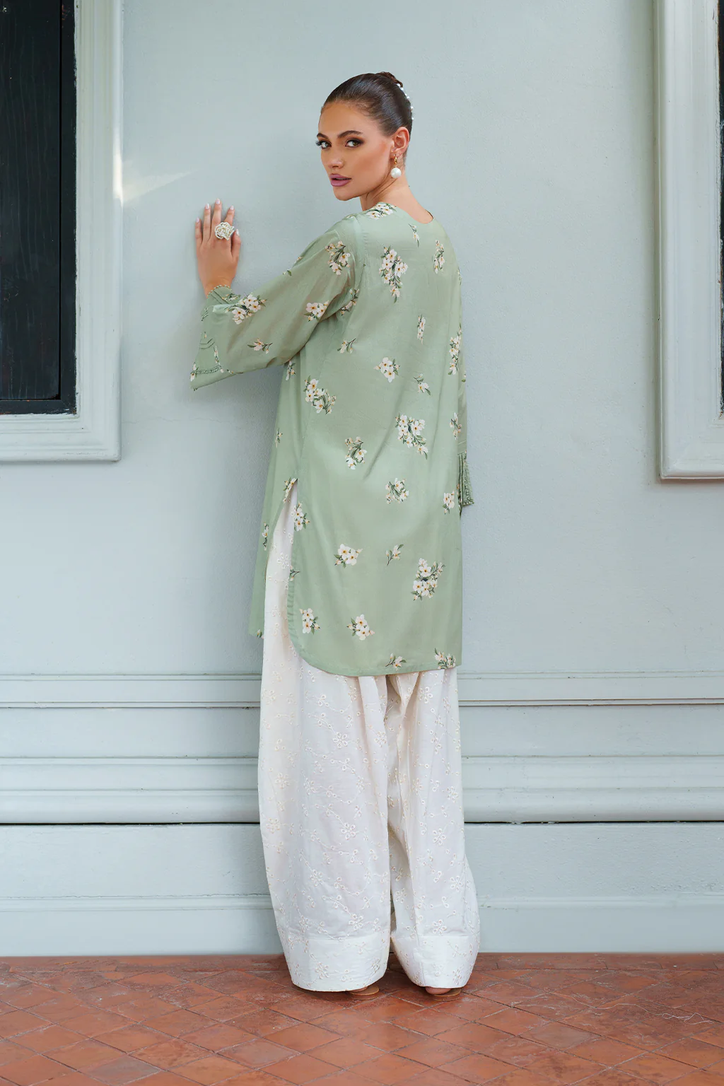IP-312 Printed Lawn - Image 3