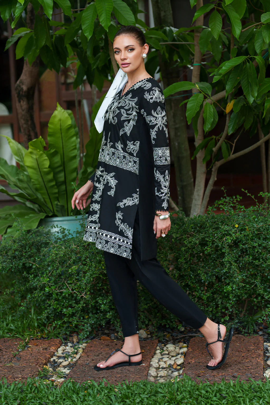 IP-331  Dyed  Lawn - Image 5
