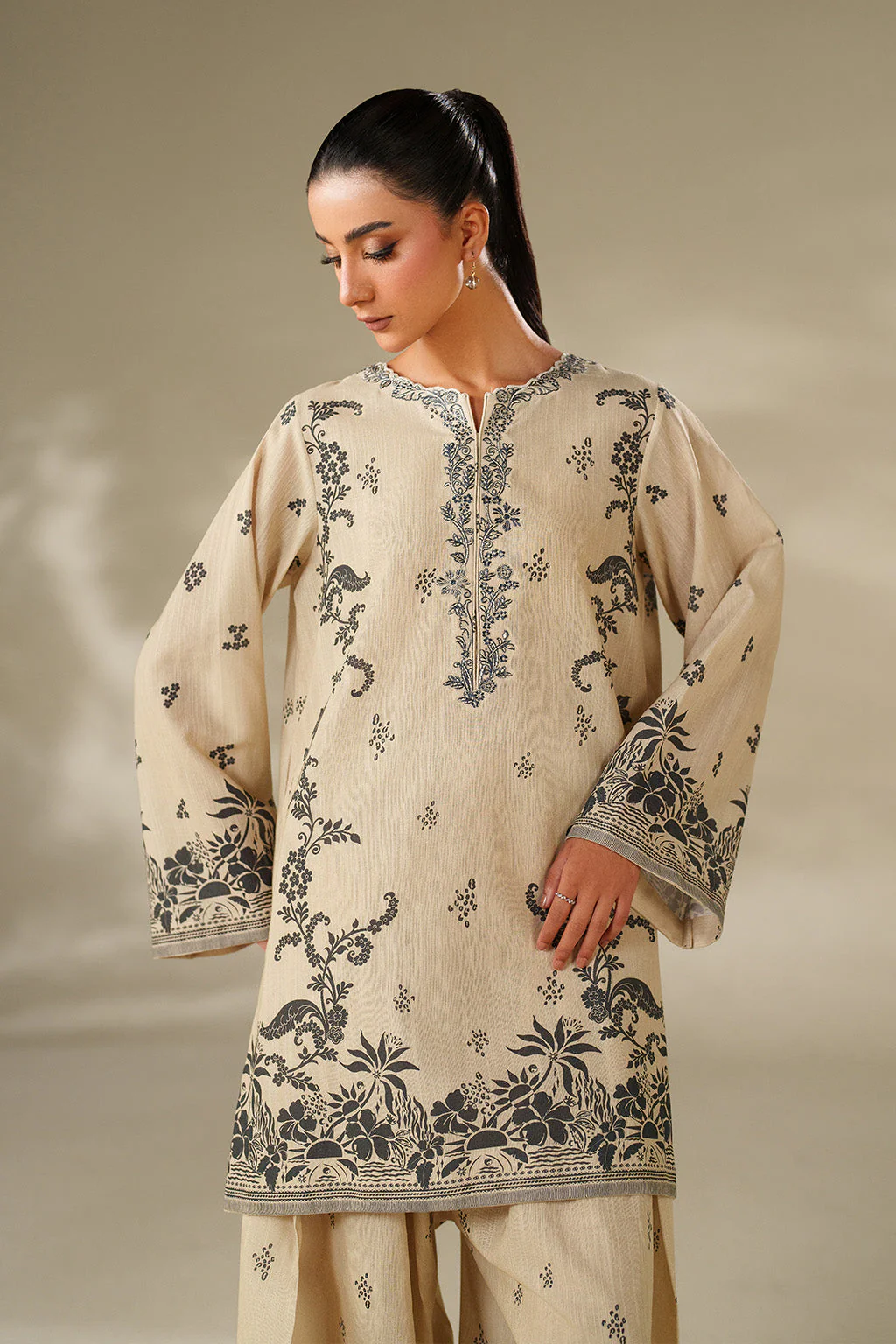 IP-333 Printed Khaddar - Image 5