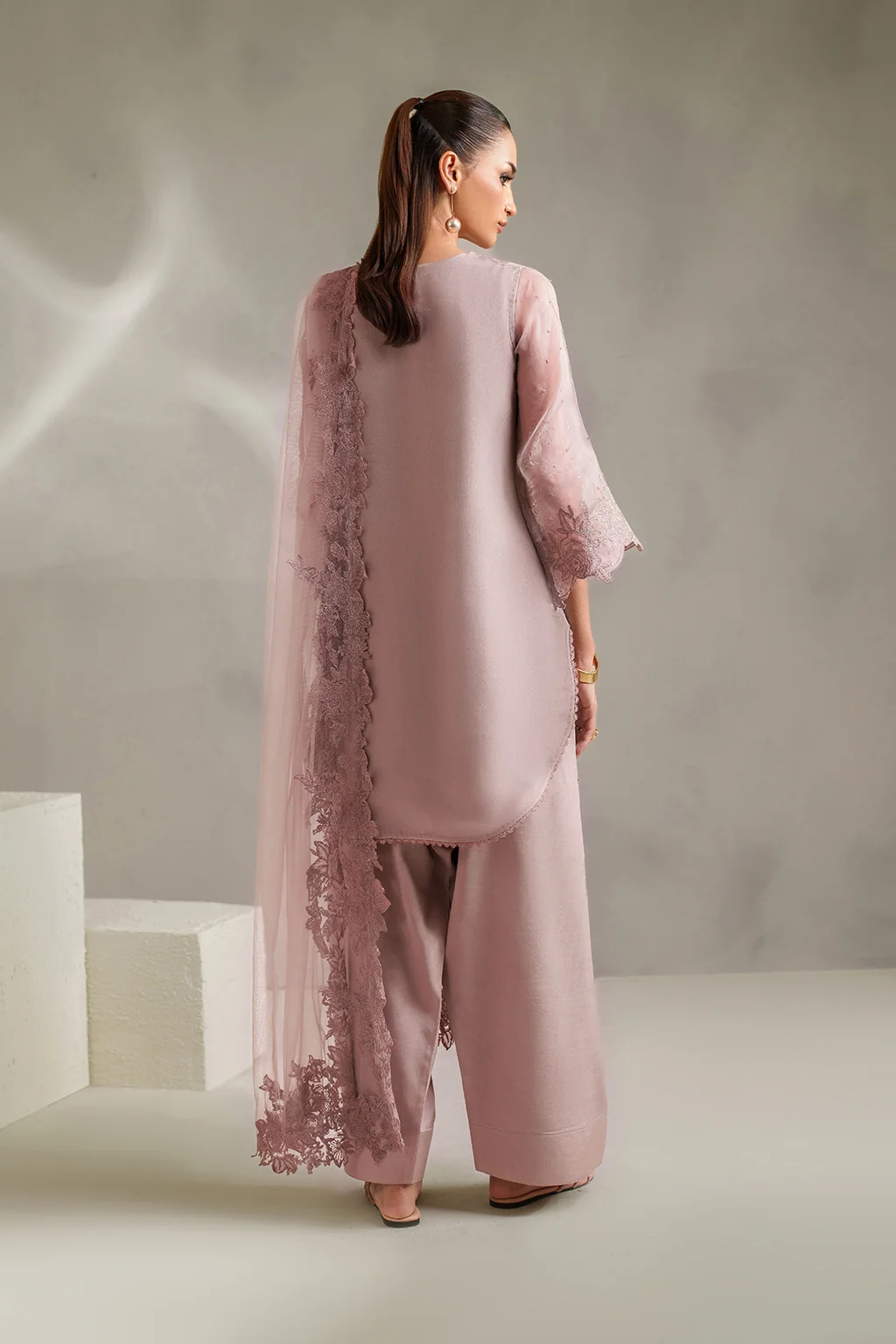 IP-335 Pure Organza - Image 4