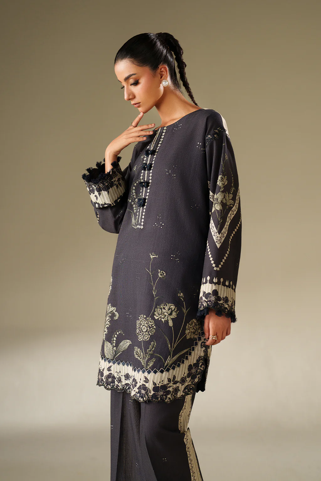 IP-341 Printed Khaddar - Image 11