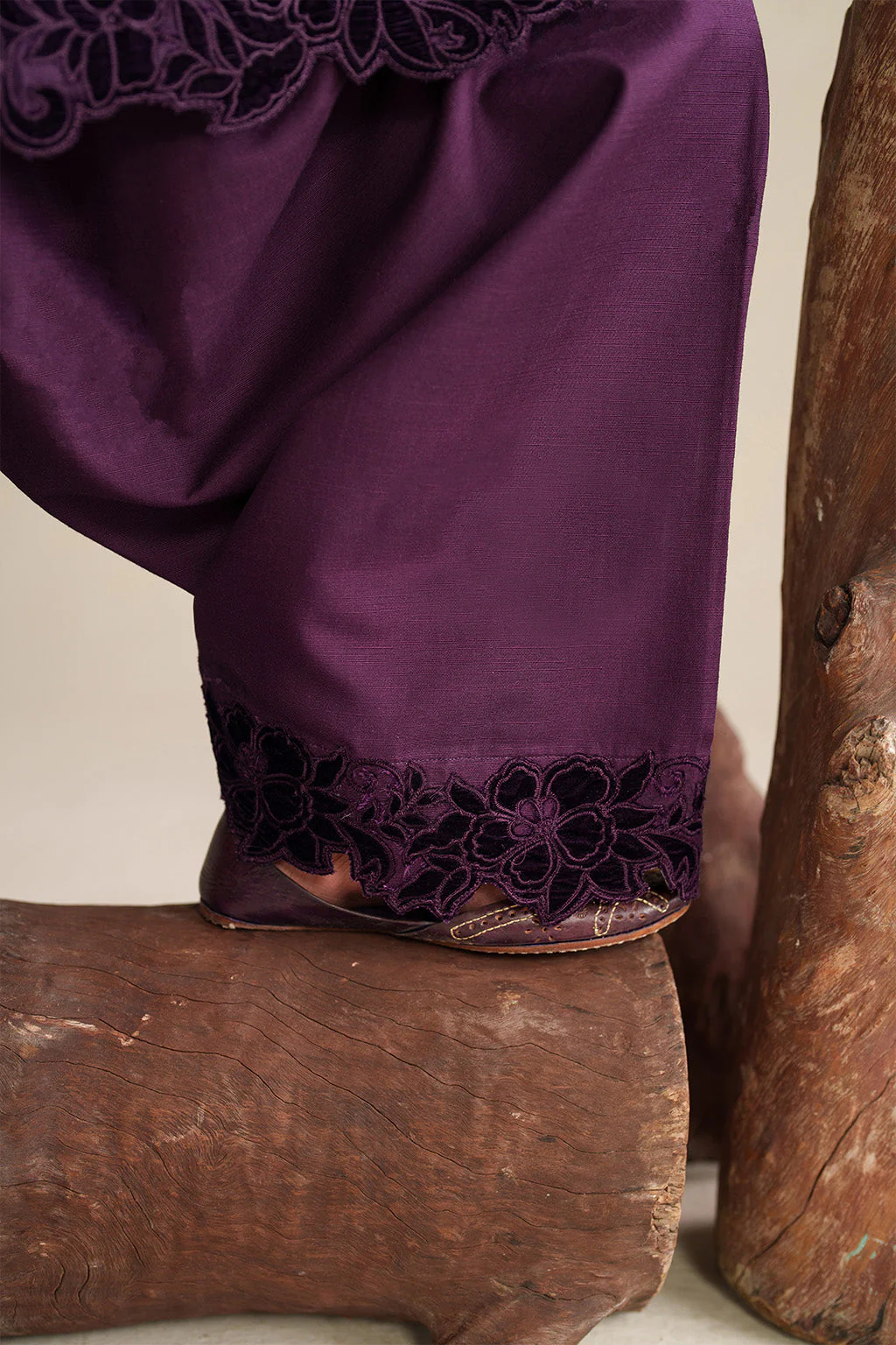 IP-344 Dyed Slub Khaddar - Image 7