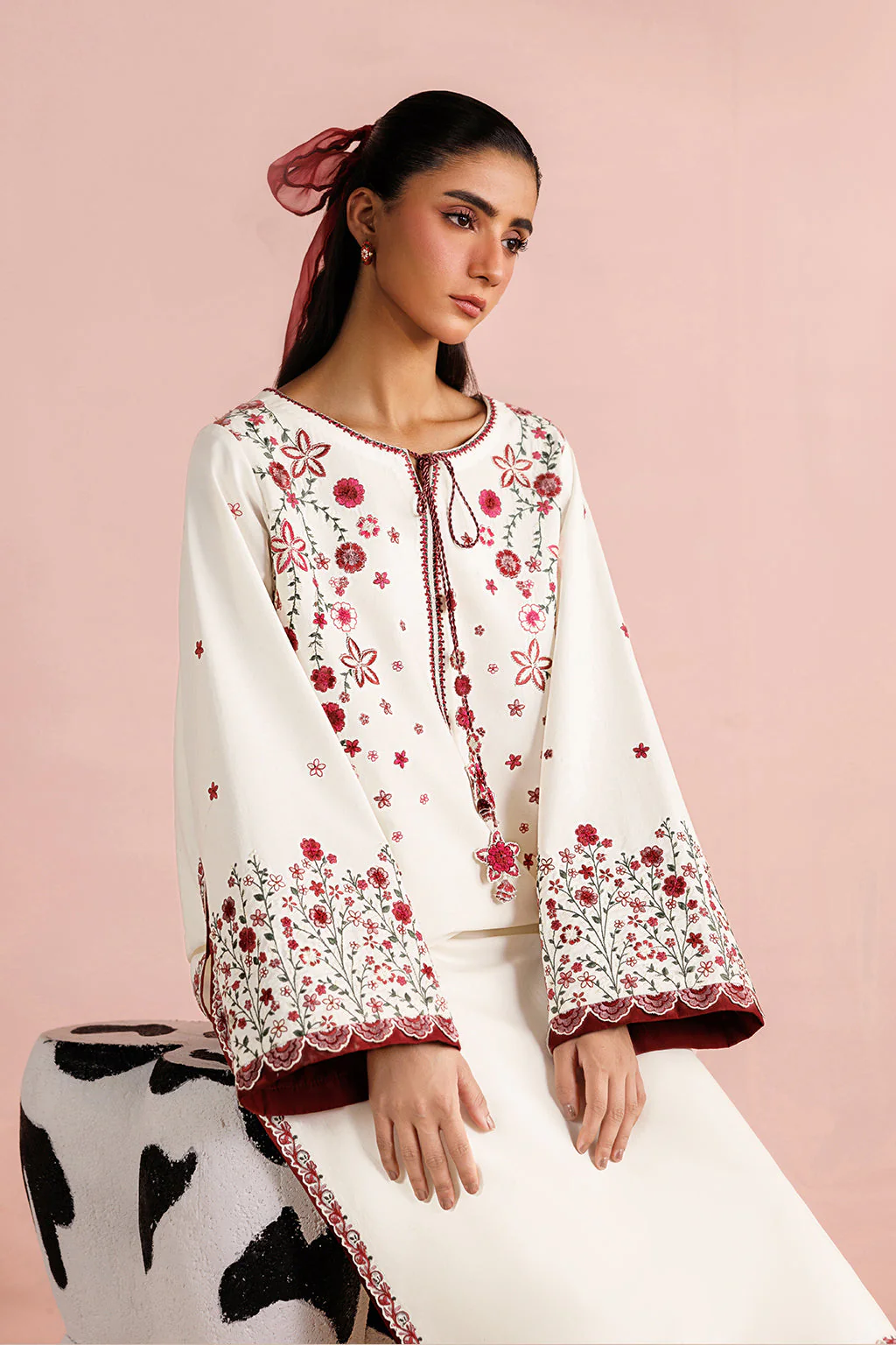 IP-355 Embroidered Lawn - Image 8