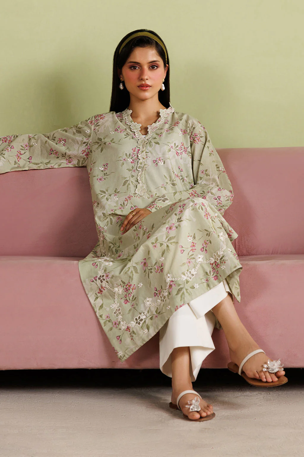 IP-368 Printed Lawn - Image 7