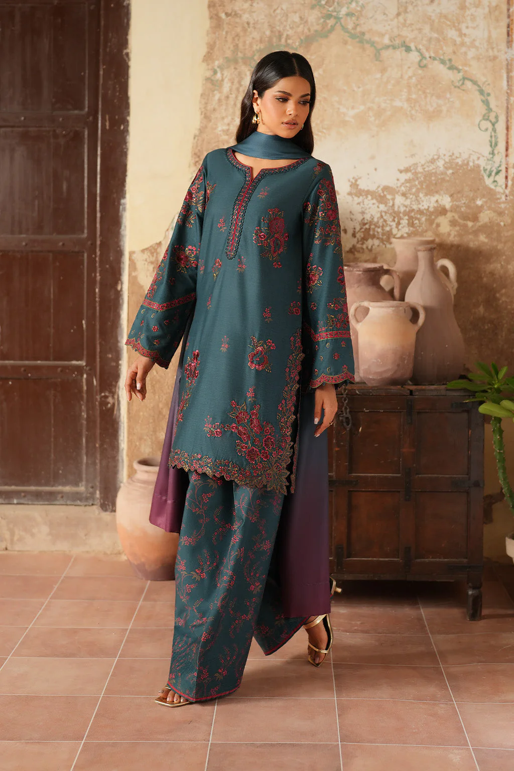 IPF-01 Embroidered Printed Linen - Image 10