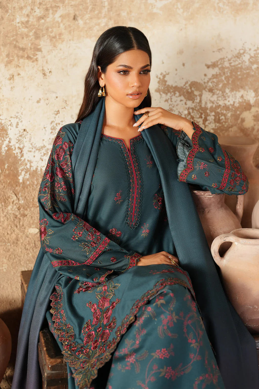 IPF-01 Embroidered Printed Linen - Image 11