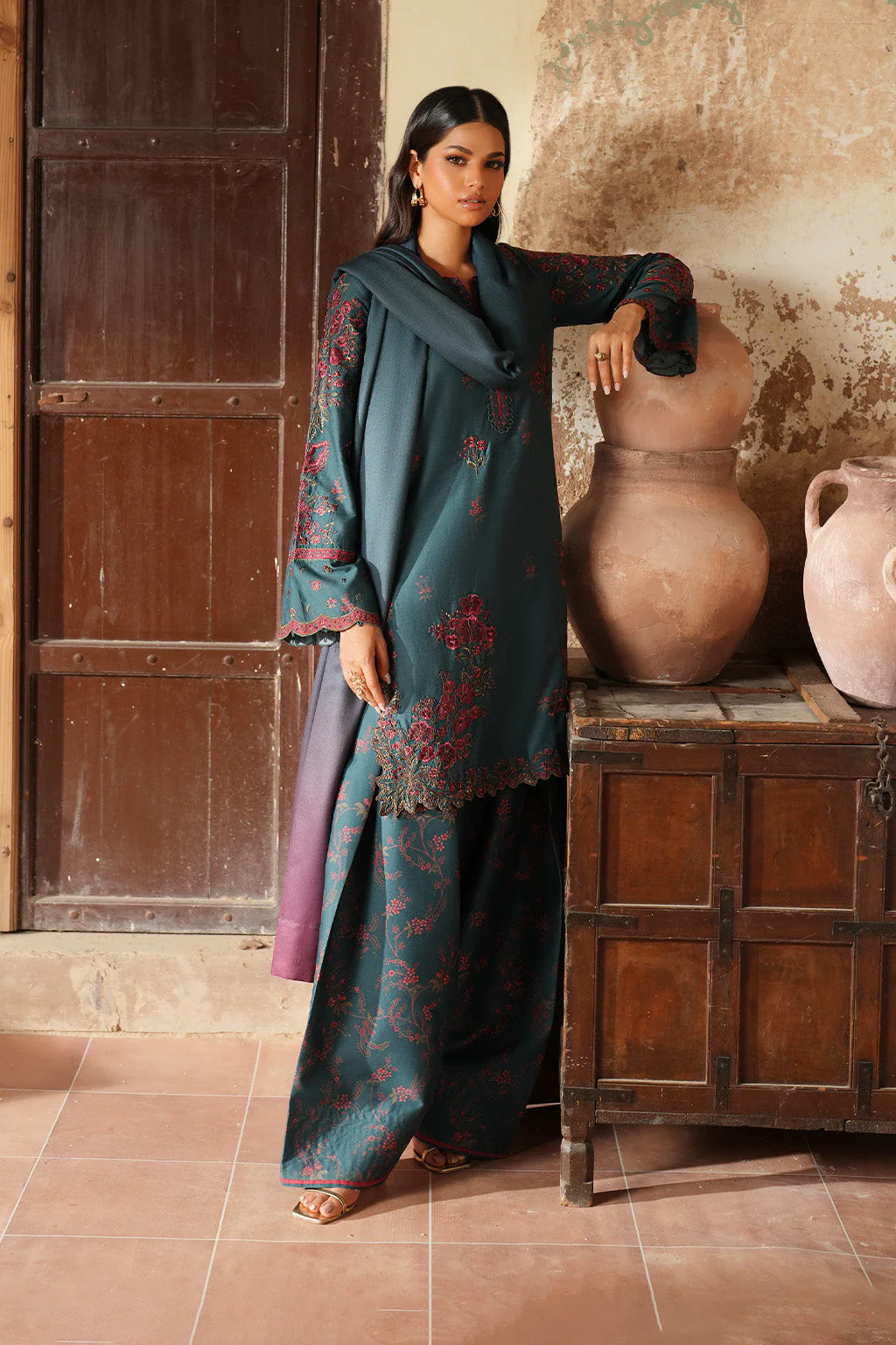 IPF-01 Embroidered Printed Linen - Image 5
