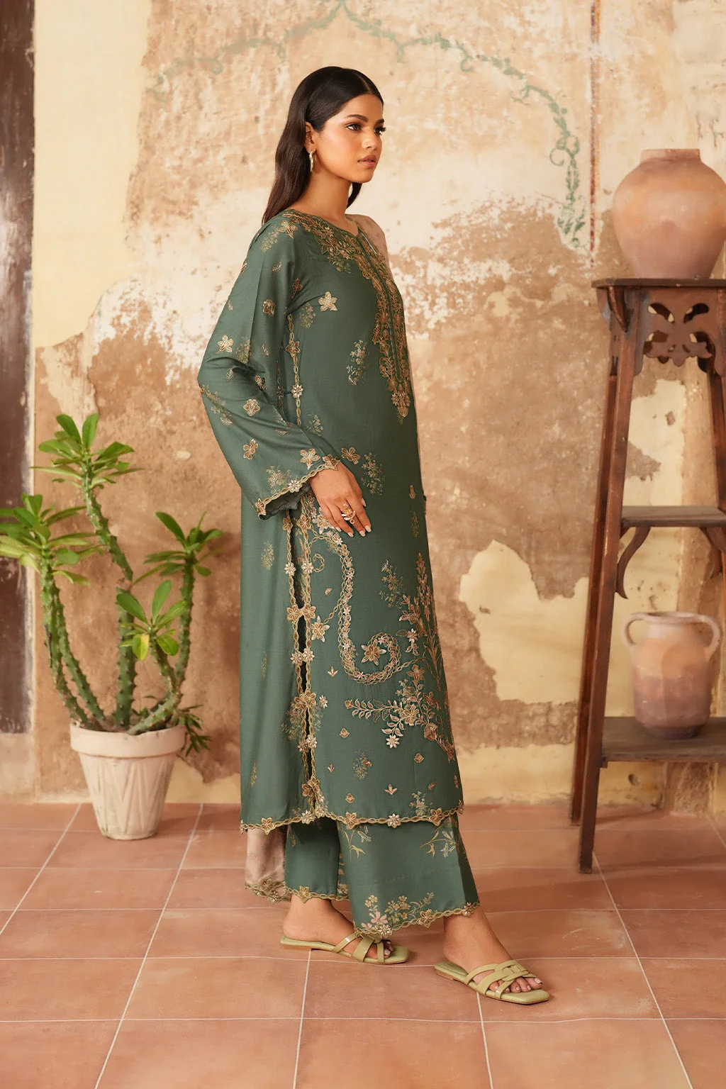 IPF-05 Embroidered Printed Linen - Image 5