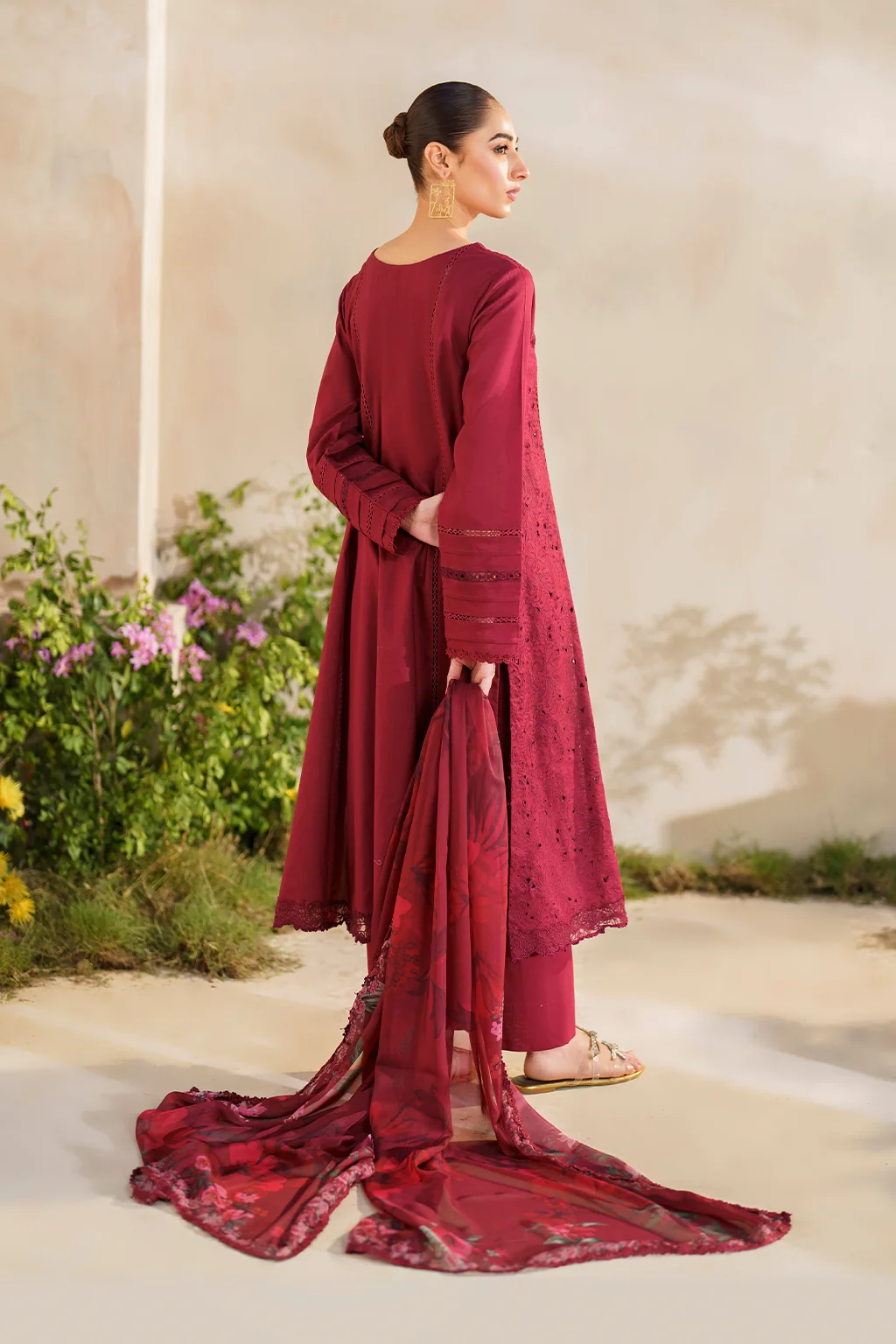 SFL-02 Embroidered Lawn - Image 3