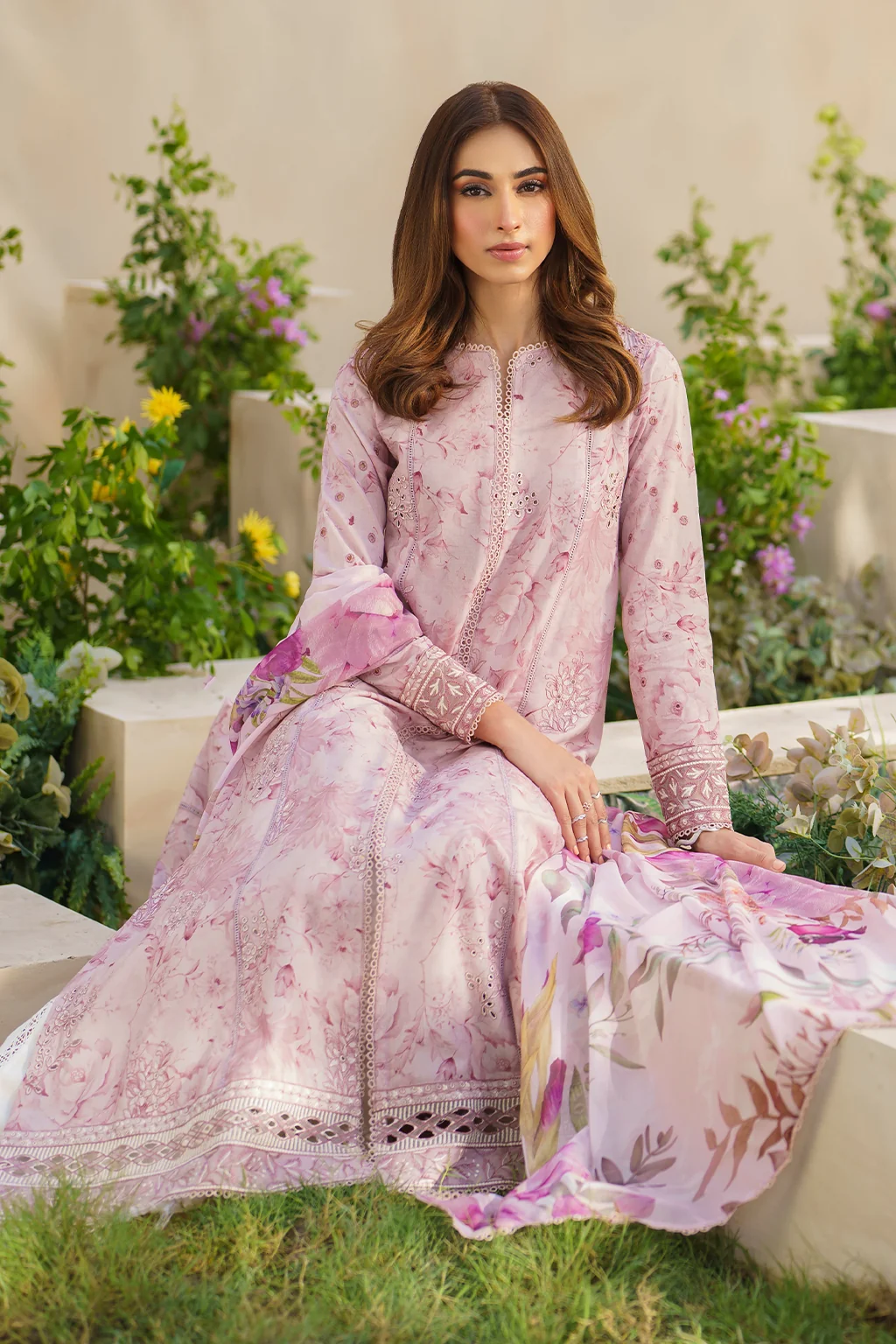SFL-06 Embroidered Lawn - Image 6
