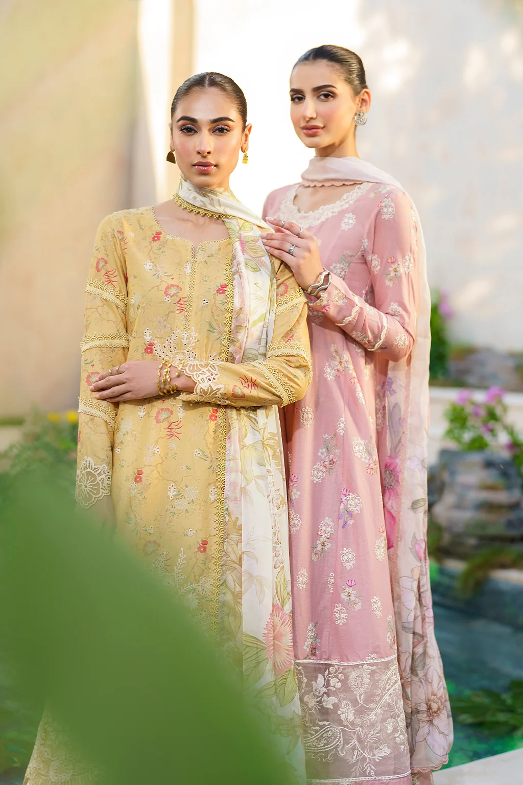 SFL-08 Embroidered Lawn - Image 9