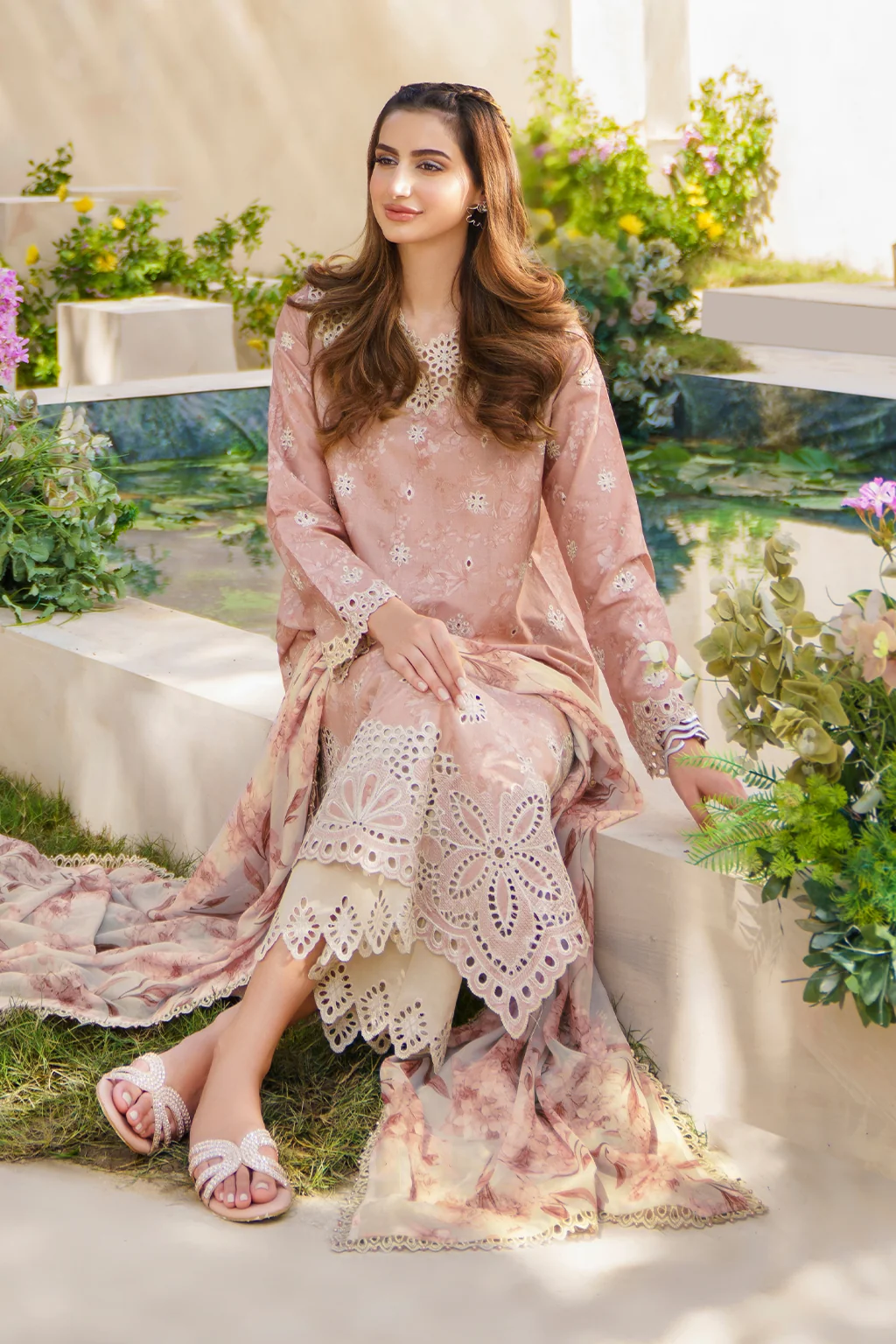 SFL-11 Embroidered Lawn - Image 8