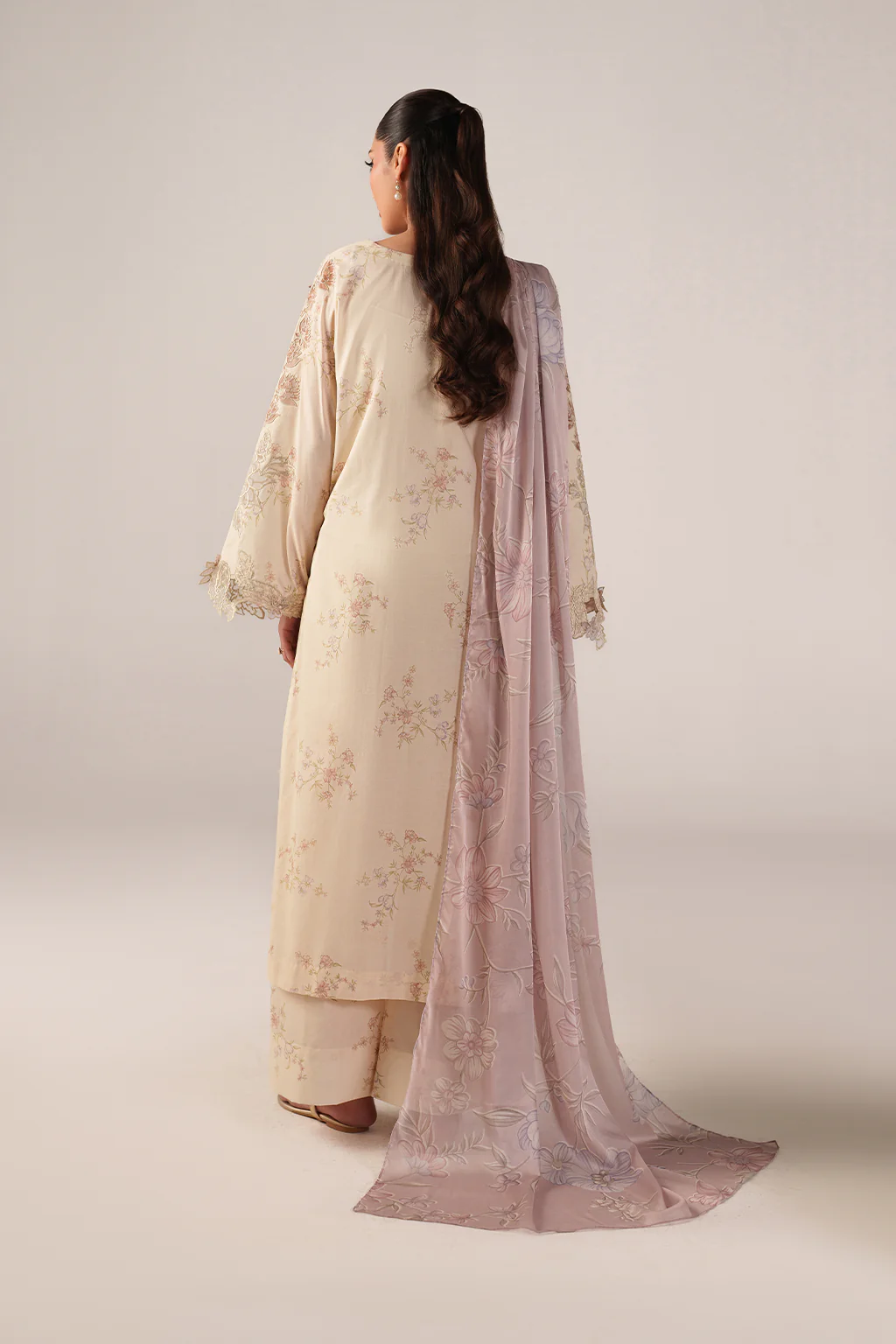SS-06 Embroidered Lawn - Image 6