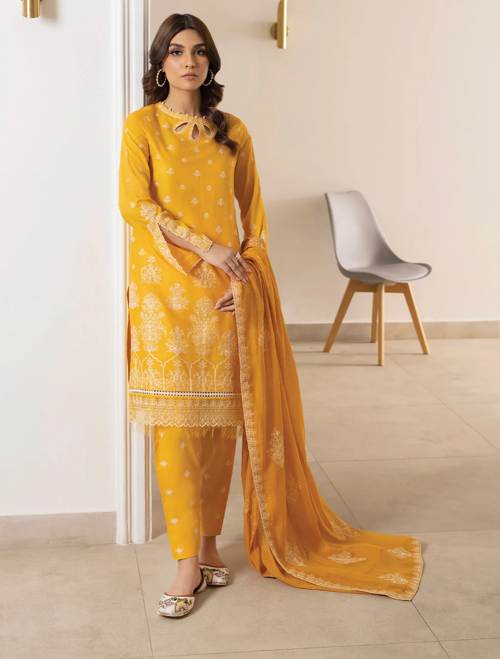UE-149 Urbane Breeze - Image 5