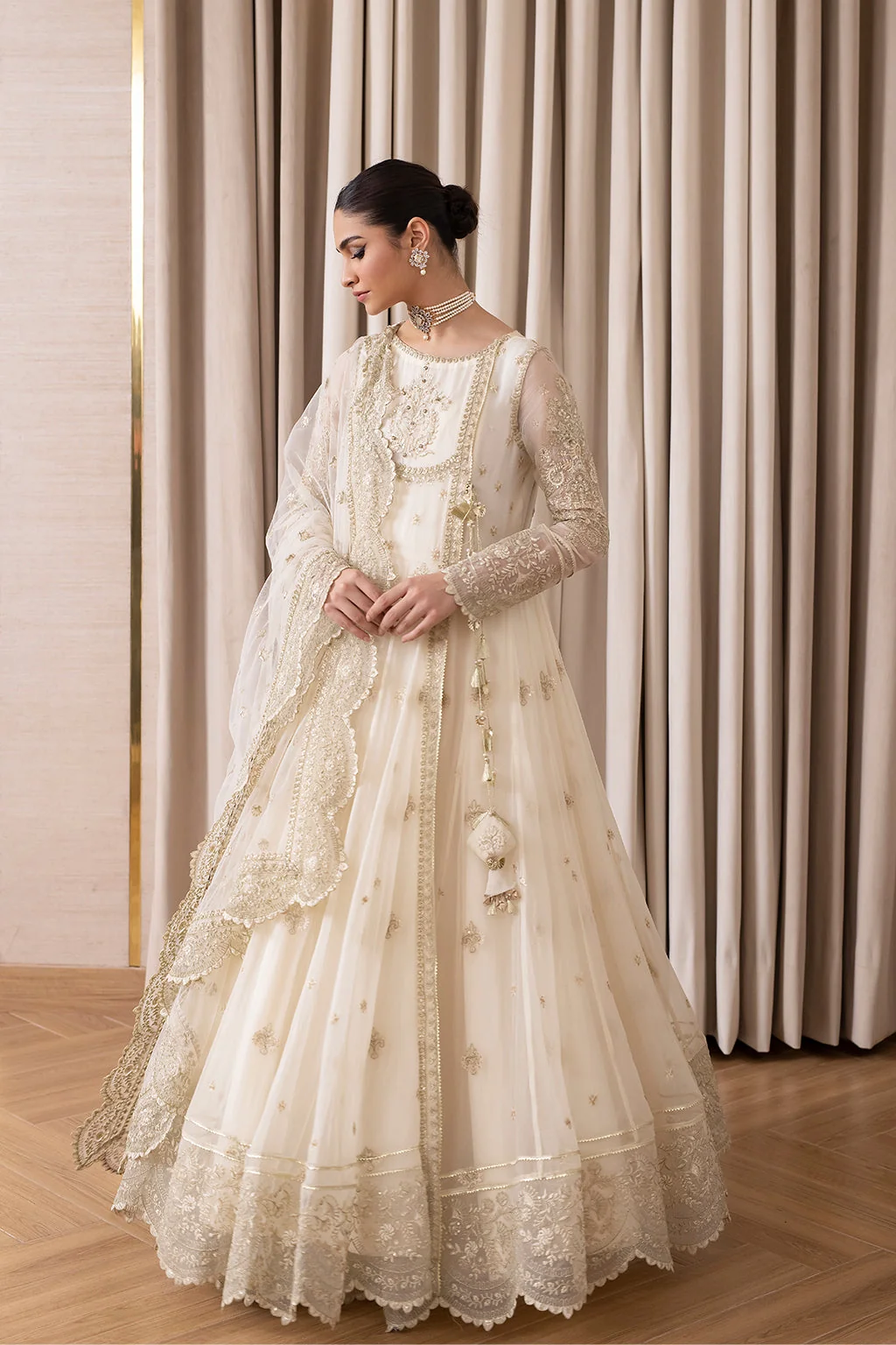 UE-179 WHITE WONDER - Image 4