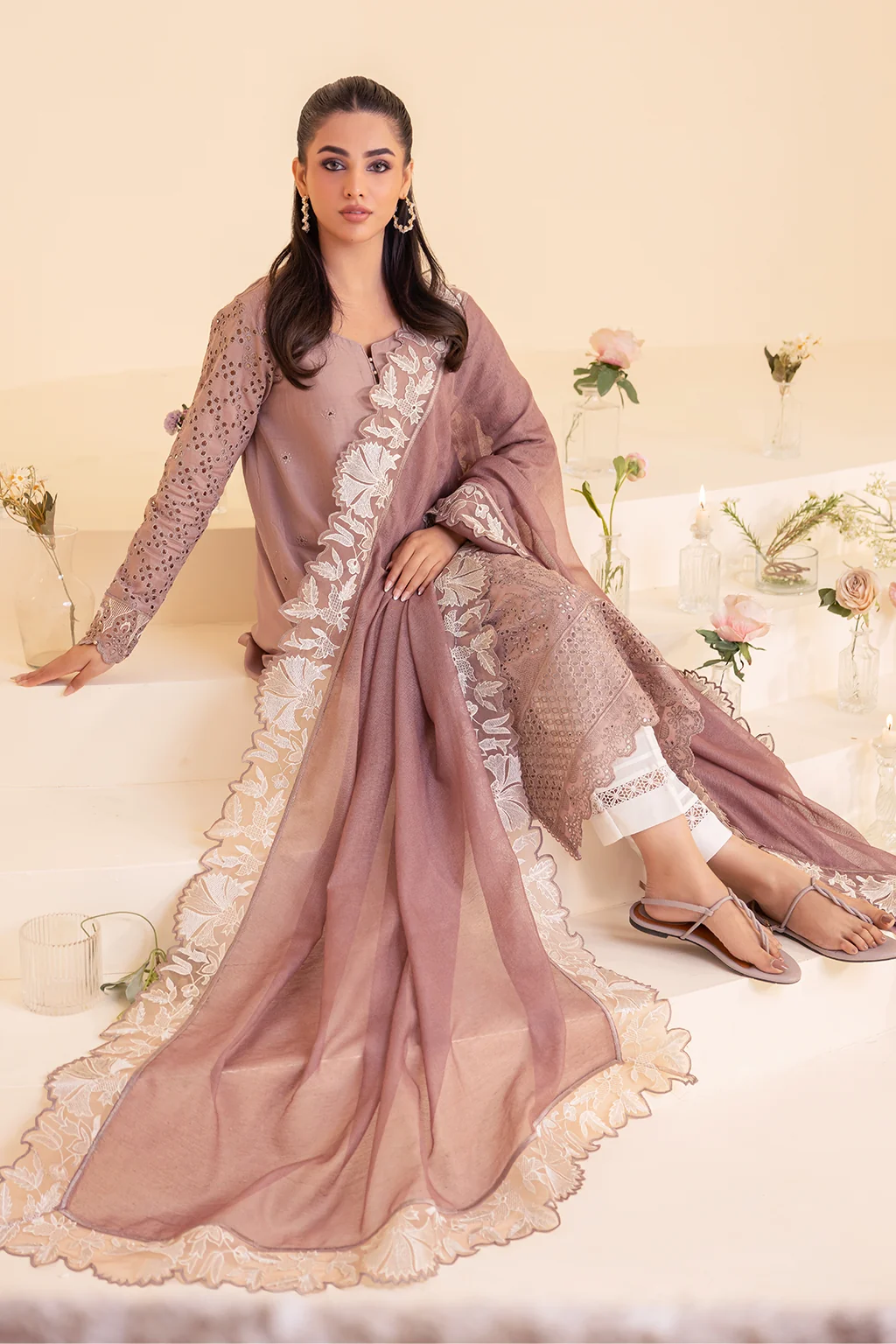 UE-251 Embroidered Lawn - Image 6