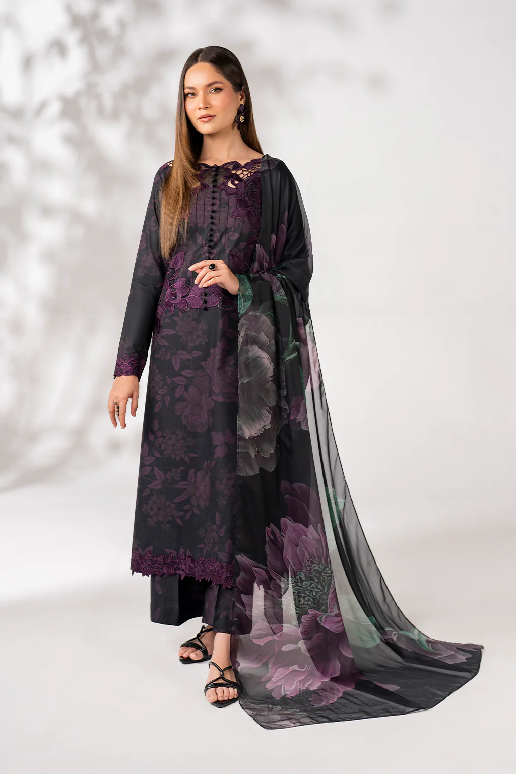 UE-270 Printed Lawn - Image 4