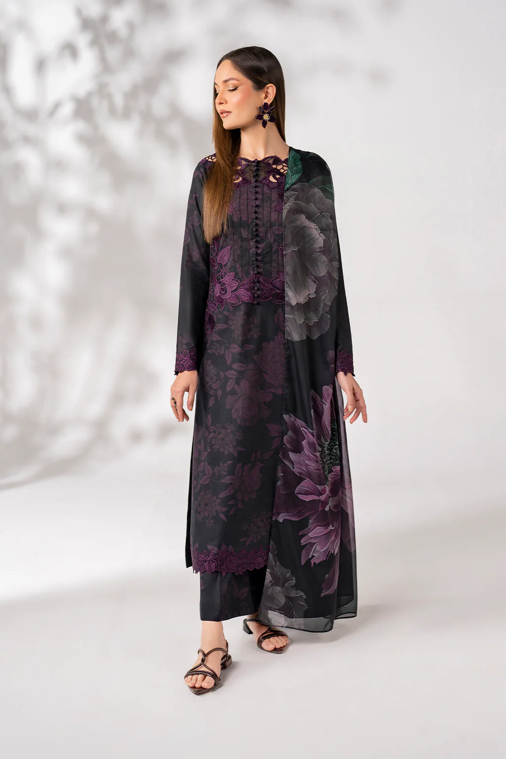 UE-270 Printed Lawn - Image 5