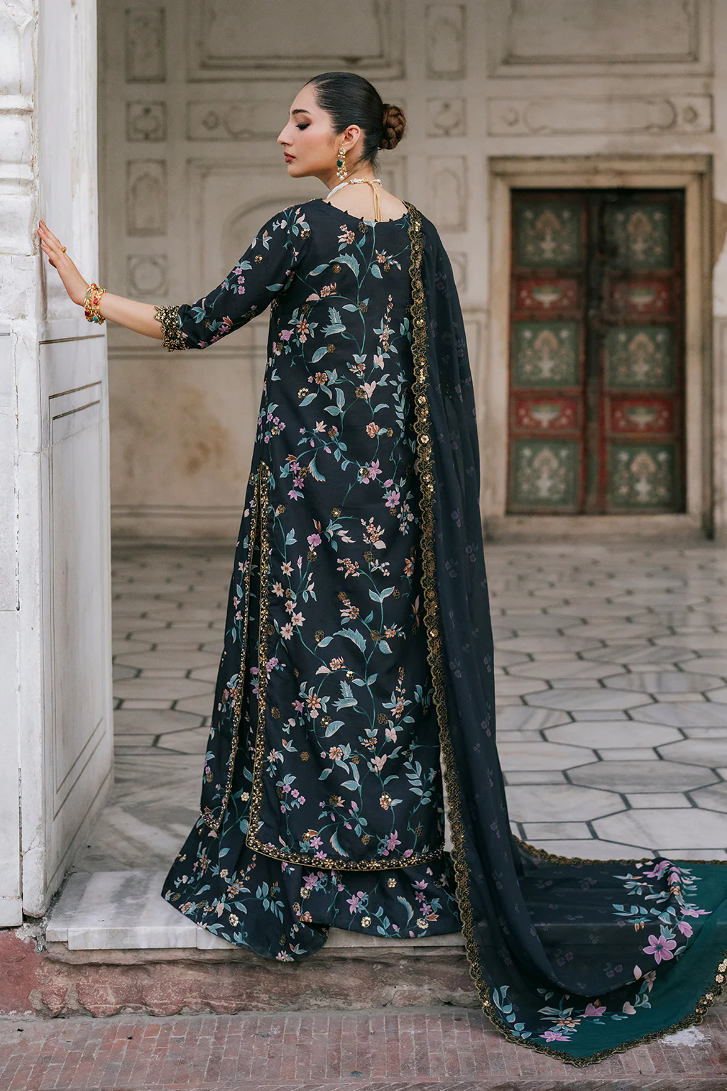 UE-317 Embroidered Raw Silk - Image 12