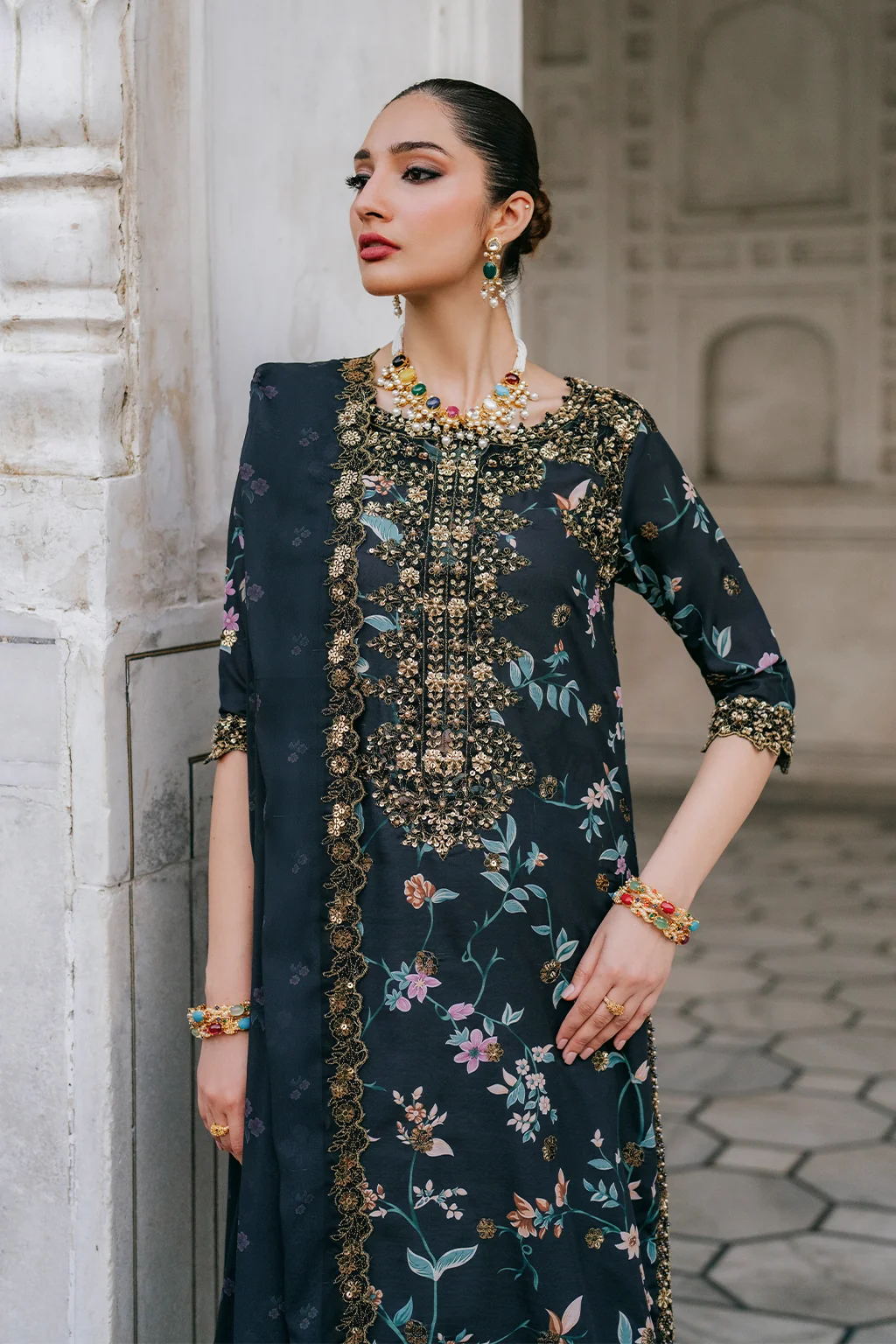 UE-317 Embroidered Raw Silk - Image 3