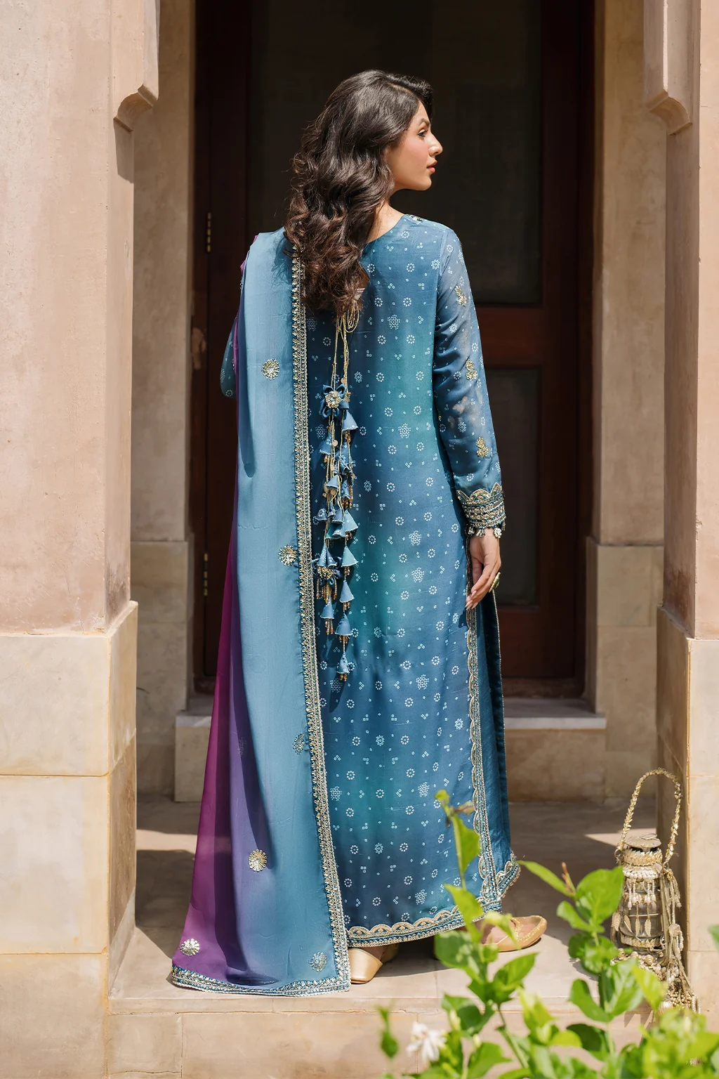 UE-335 Embroidered Chiffon - Image 3