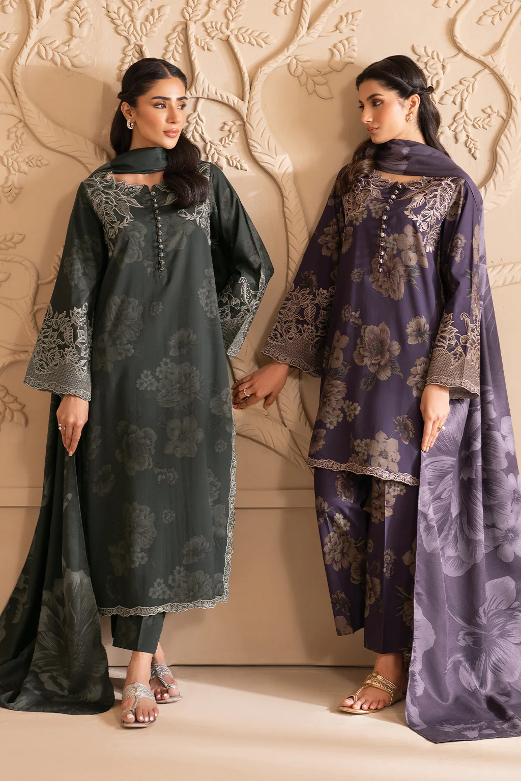UE-338 Printed Viscose - Image 5