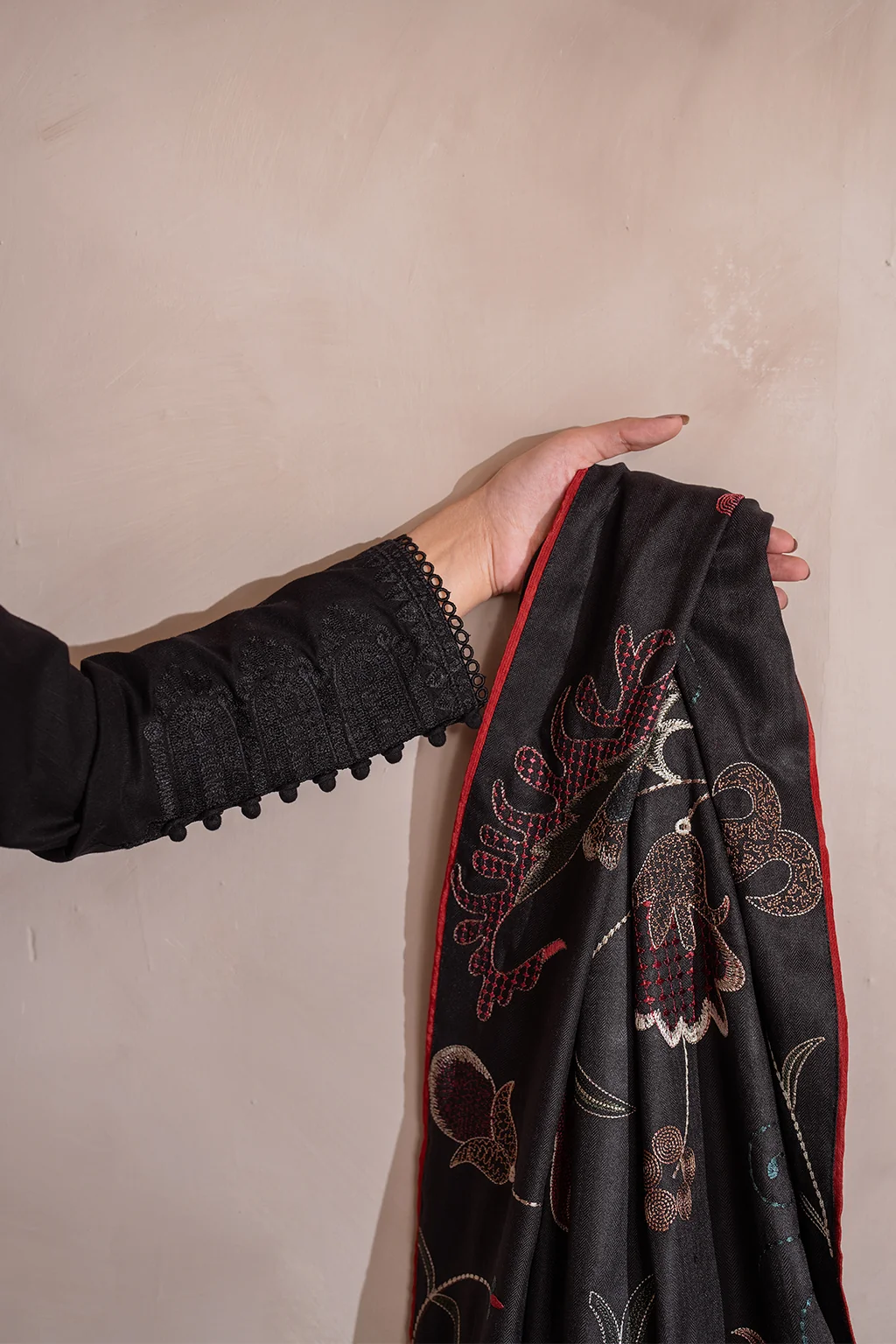 UE-364 Embroidered Khaddar - Image 4