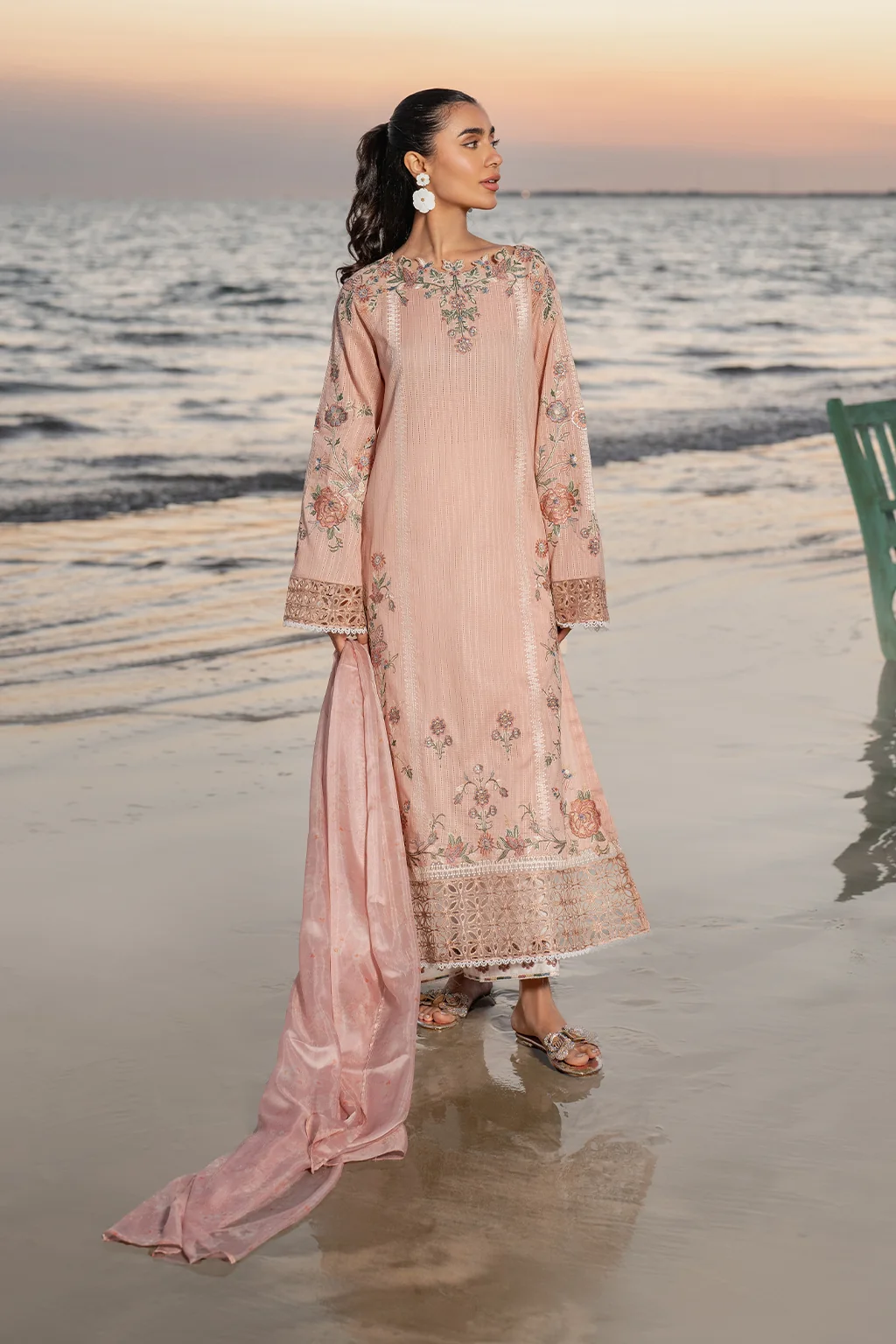 UE-382 Embroidered Lawn - Image 3