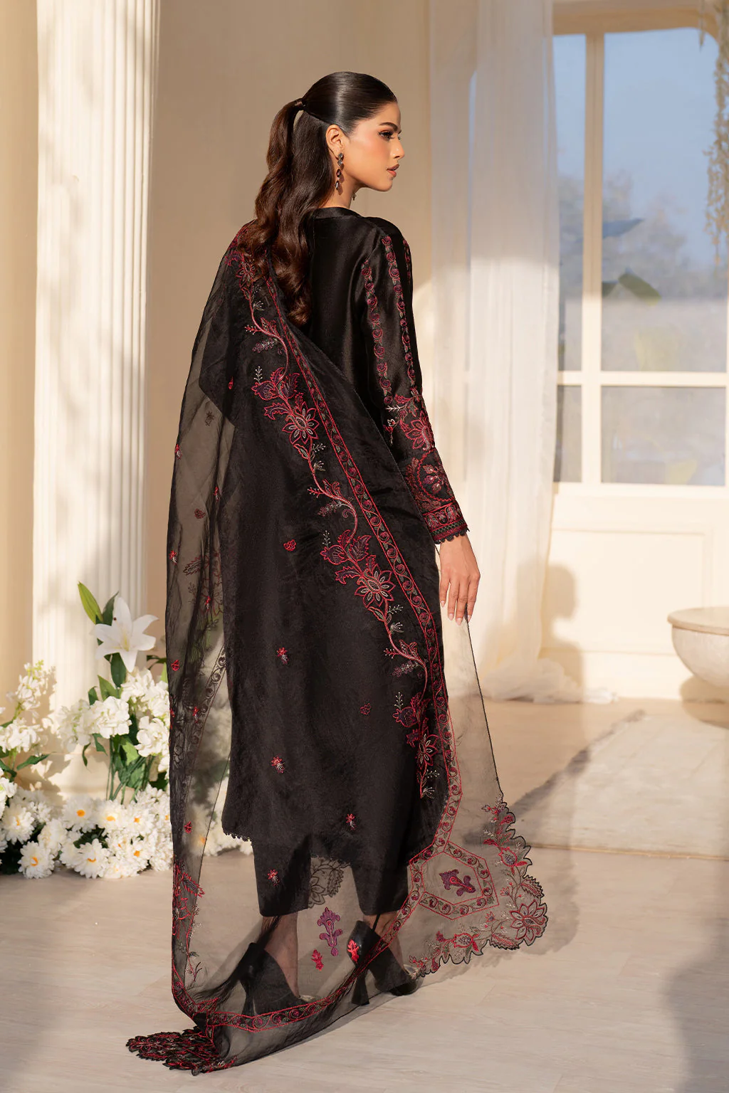 UE-434 Embroidered Pure Jacquard Silk - Image 3