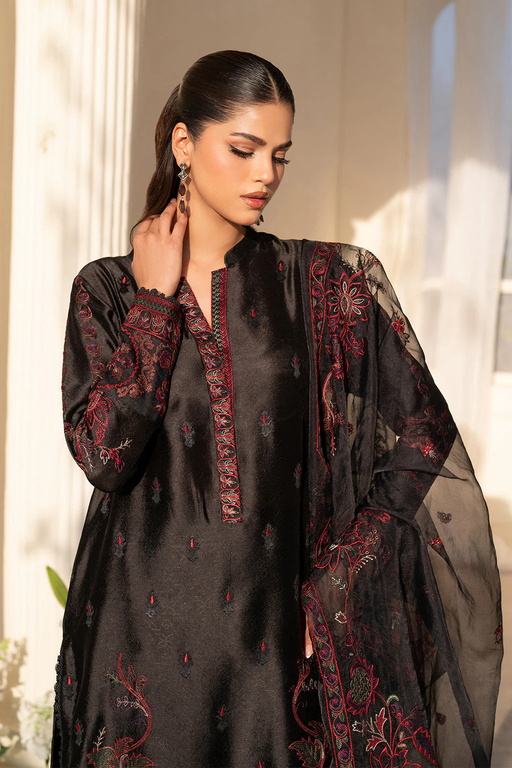 UE-434 Embroidered Pure Jacquard Silk - Image 6