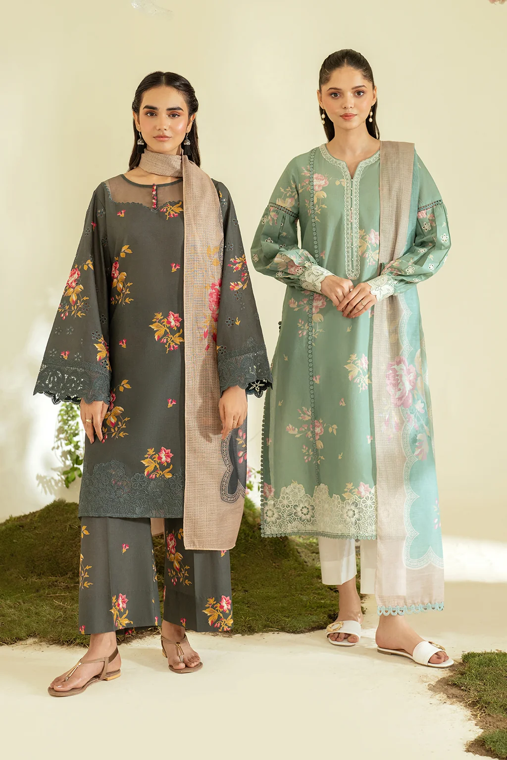 UE-452 Printed Lawn - Image 10